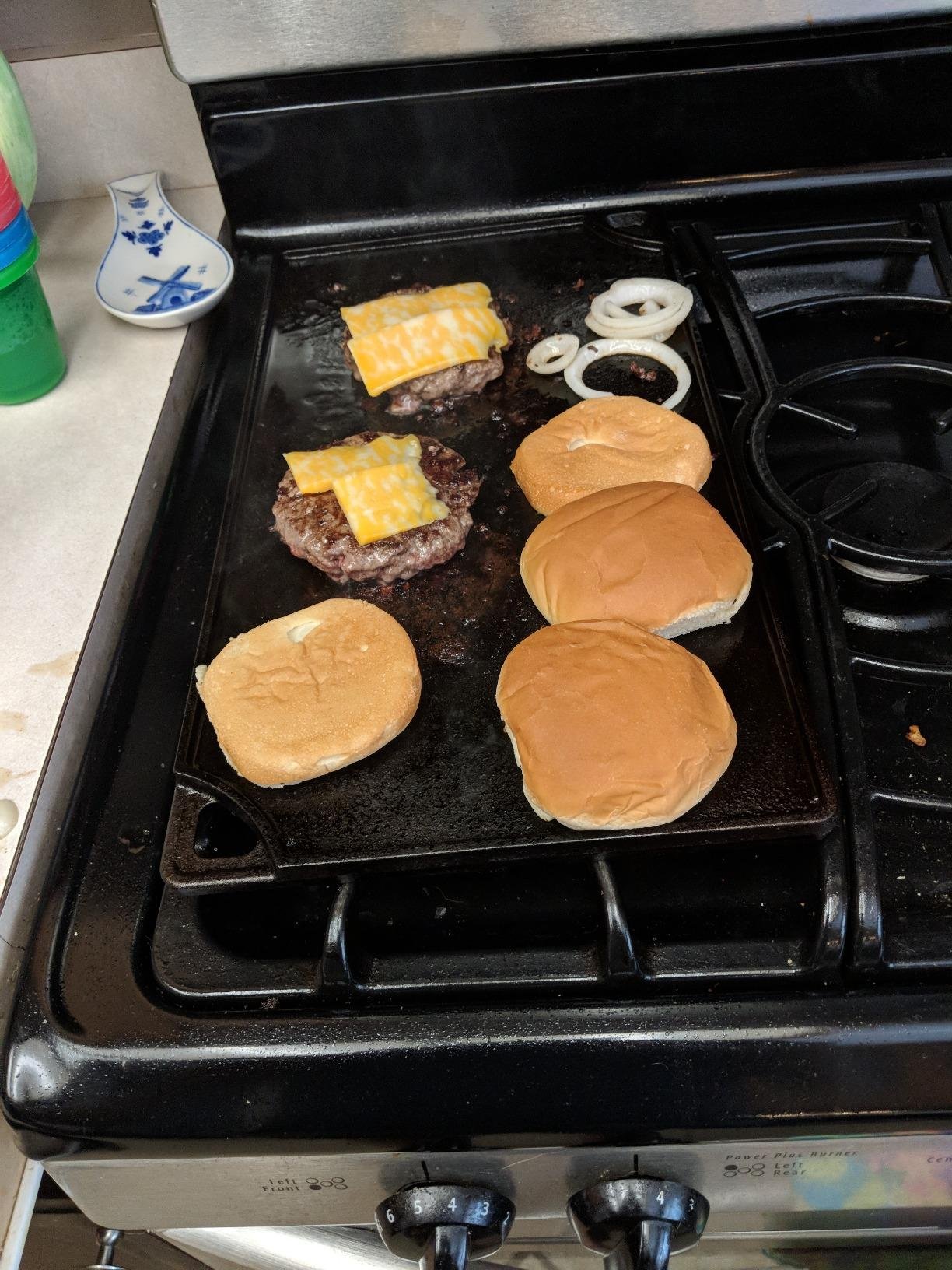 Lodge Reversible Cast Iron Grill/Griddle Pan 16.75 x 9.5 - Pre-Seasoned Dual-Sided Double Burner for BBQ, Eggs, Pancakes, Burgers - PFAS Free Cookware customer photo 2