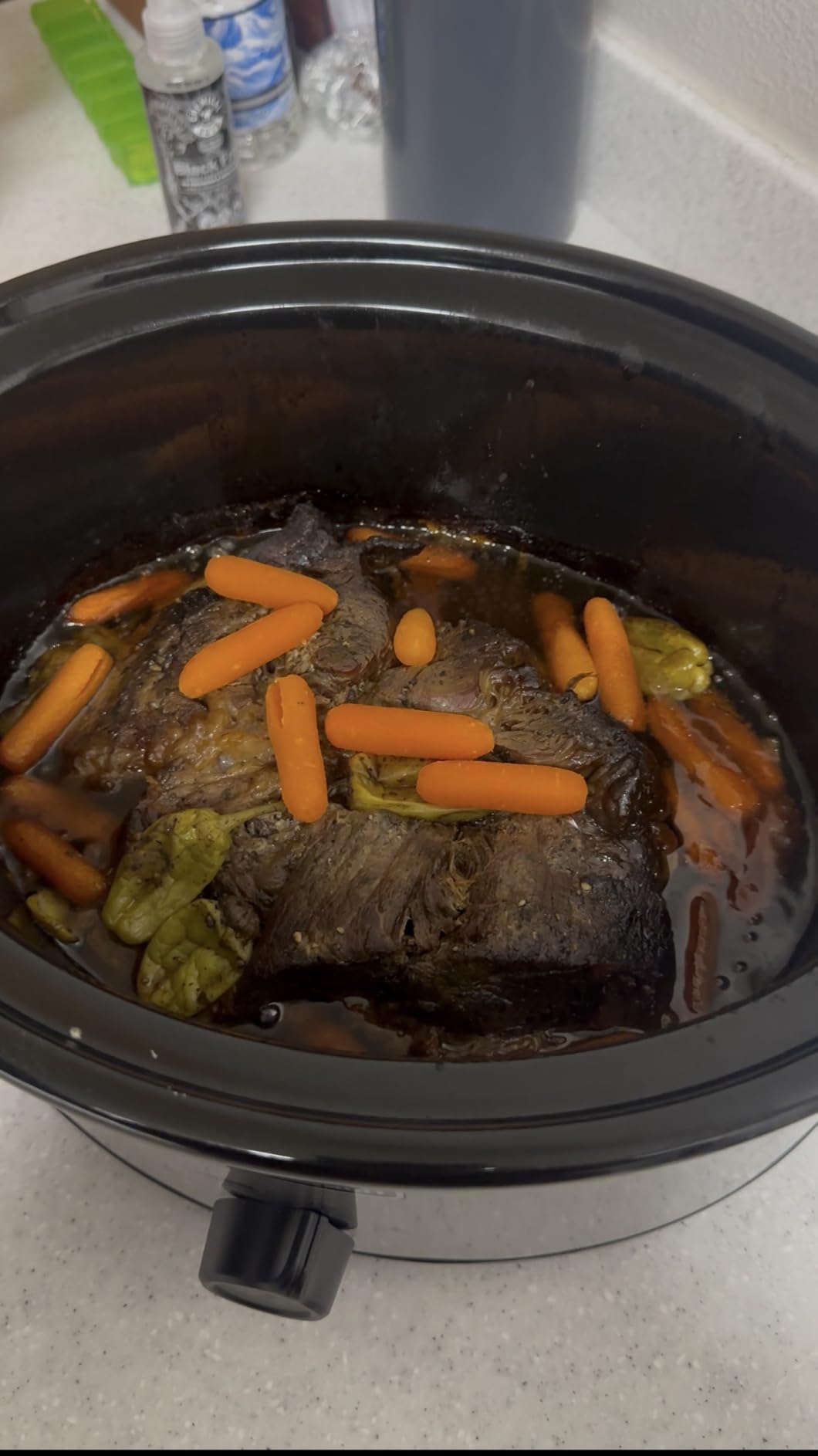 Hamilton Beach 4-Quart Slow Cooker with 3 Cooking Settings, Dishwasher-Safe Stoneware Crock & Glass Lid, Stainless Steel (33140G) customer photo 1