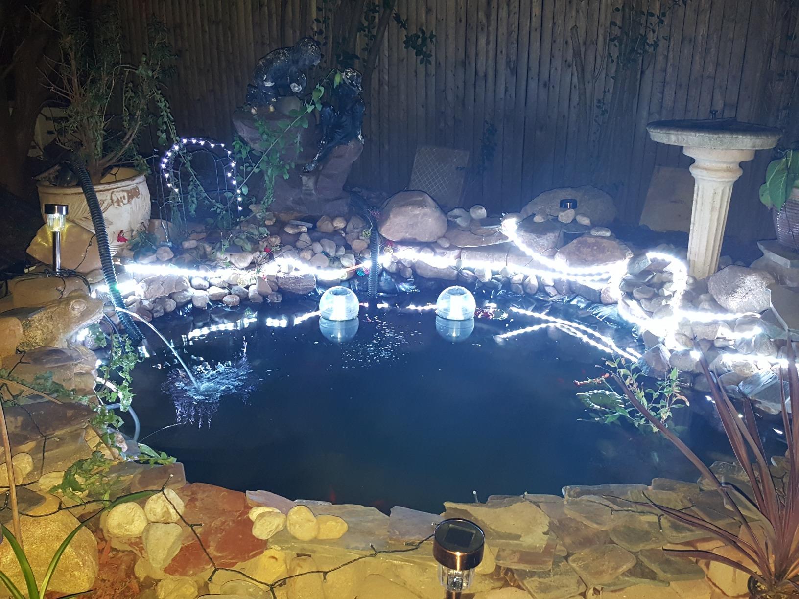 Koolatron 270 Gallon Pond Kit with Lighting, Black, (KSPK-270SL) customer photo 2
