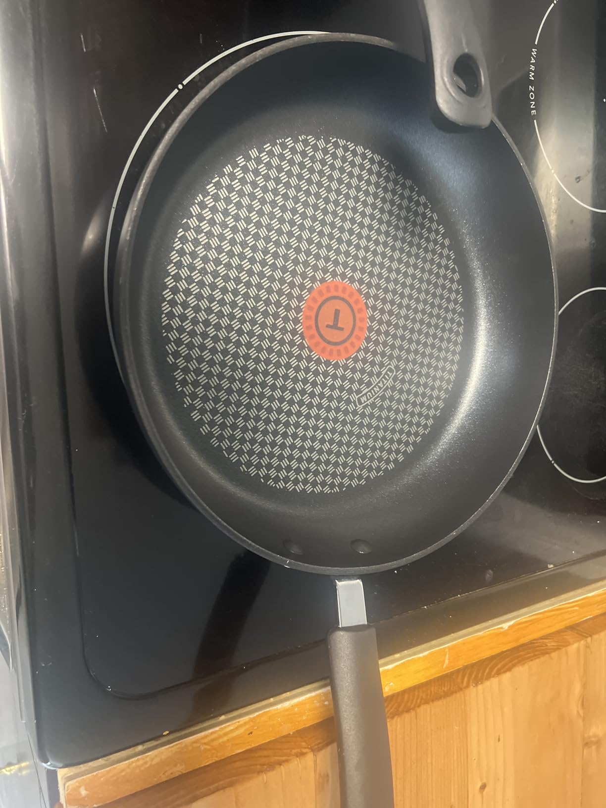 T-Fal Ultimate Hard Anodized Nonstick Fry Pan Set 2 Piece, 8, 10 Inch, Oven Broiler Safe 400F, Kitchen, Cookware, Pots and Pans Set Non Stick, Frying Pans, Dishwasher Safe, Onyx customer photo 2