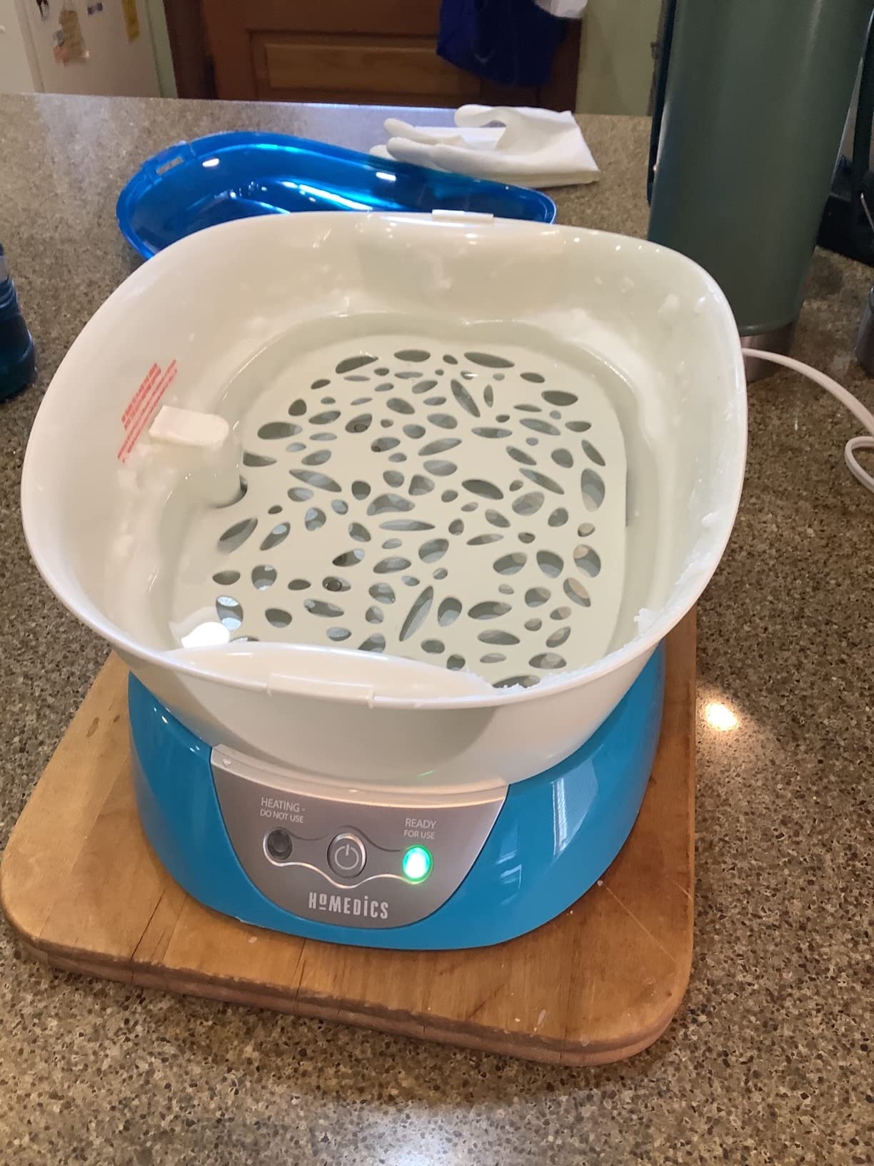 Homedics Paraffin Wax Machine for Hands - Hypoallergenic Hot Wax Hand Therapy Machine - Includes 3 Pounds of Wax and 20 Hand Liners customer photo 2