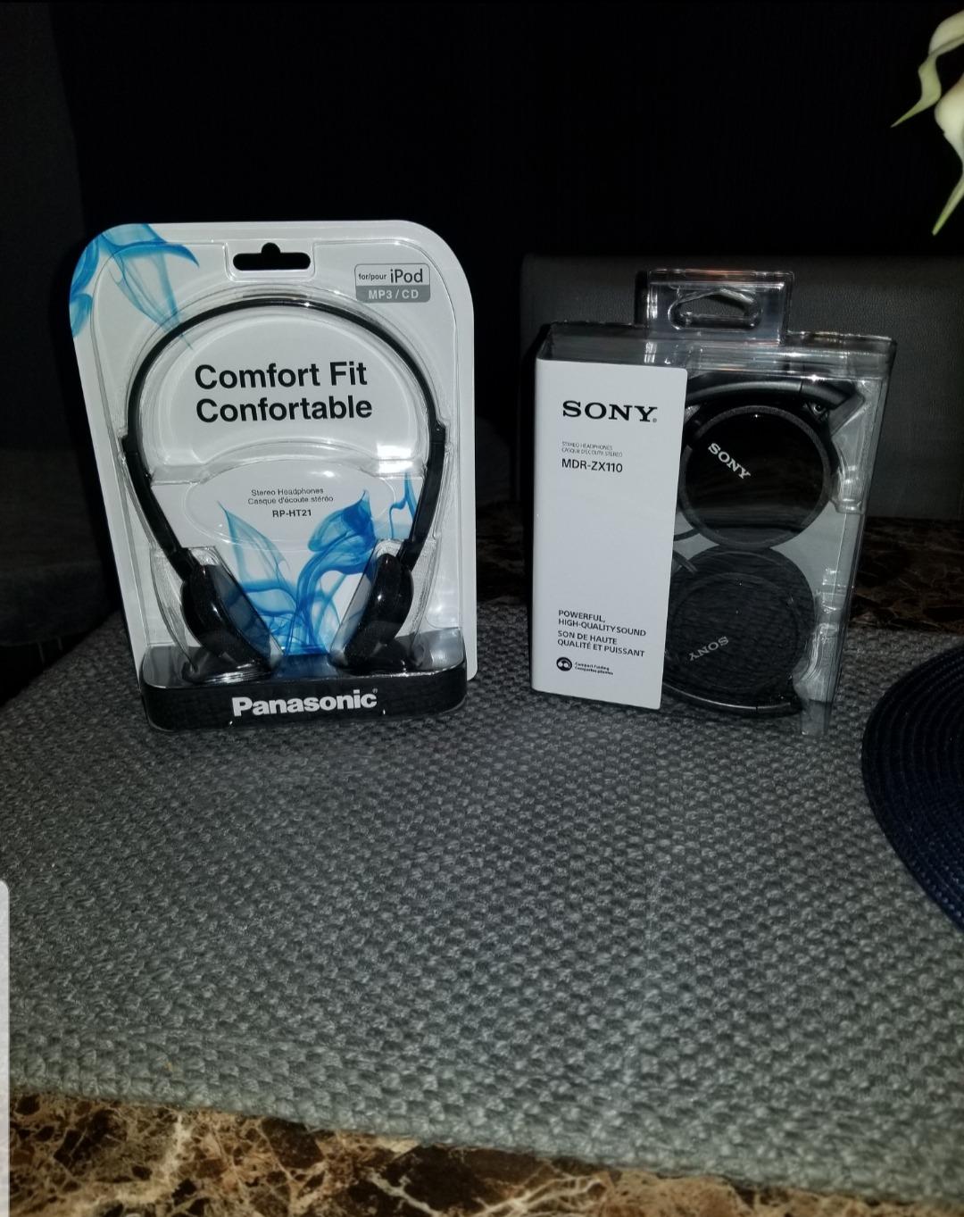 Sony MDR-ZX110 ZX Series Wired On-Ear Headphones, Black customer photo 2