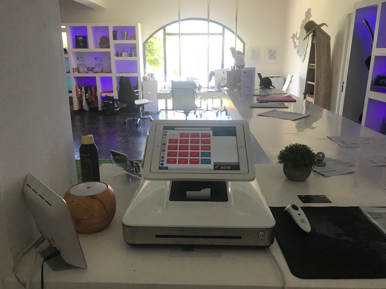 Datio POS Point of Sale Base Station and Cash Register for iPad with Point of Sale (Pos) Software customer photo 1