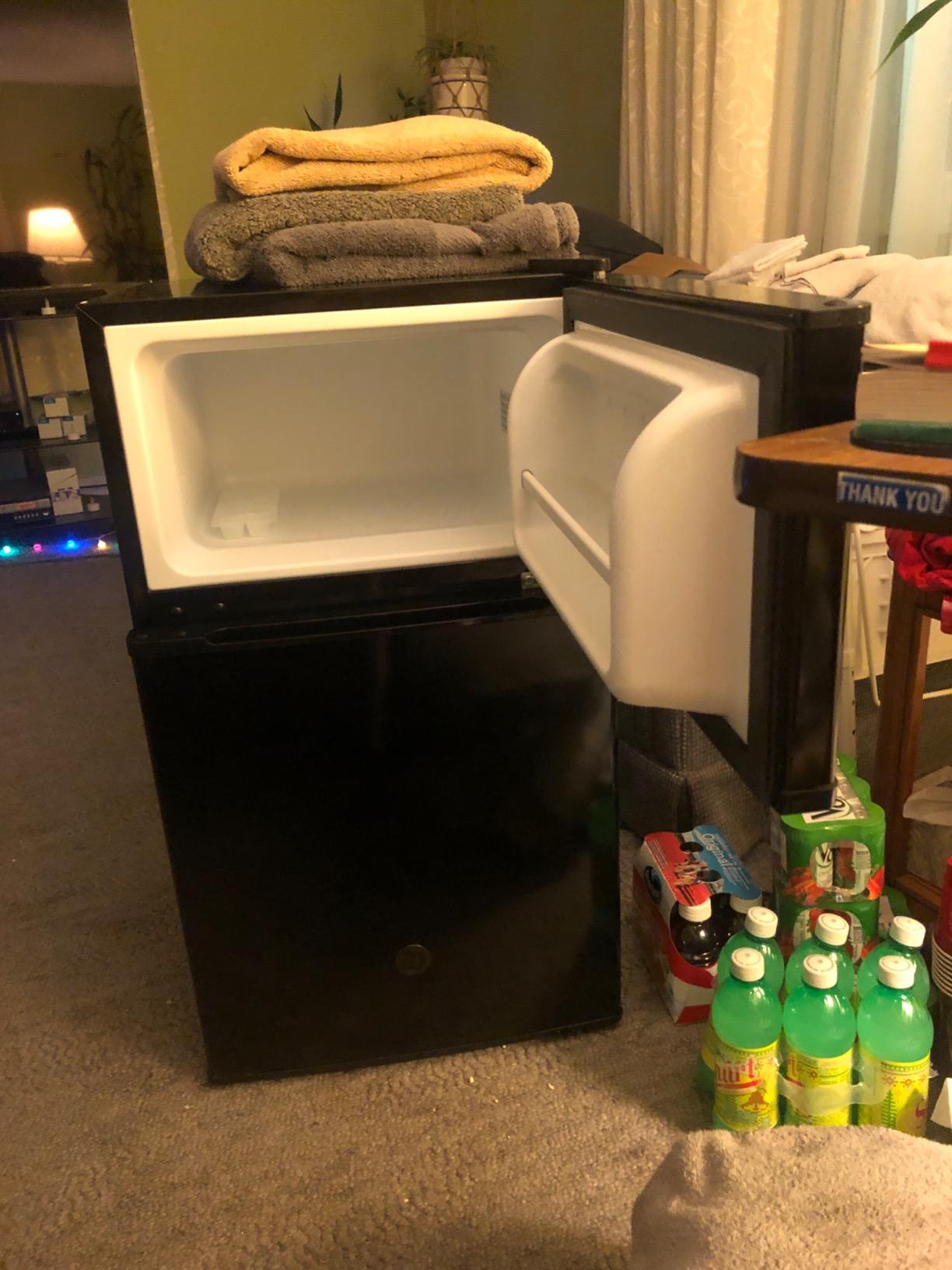 GE Double-Door Mini Fridge, Freestanding Compact Refrigerator with Freezer, 3.1 Cu Ft, Black, GDE03GGKBB customer photo 1