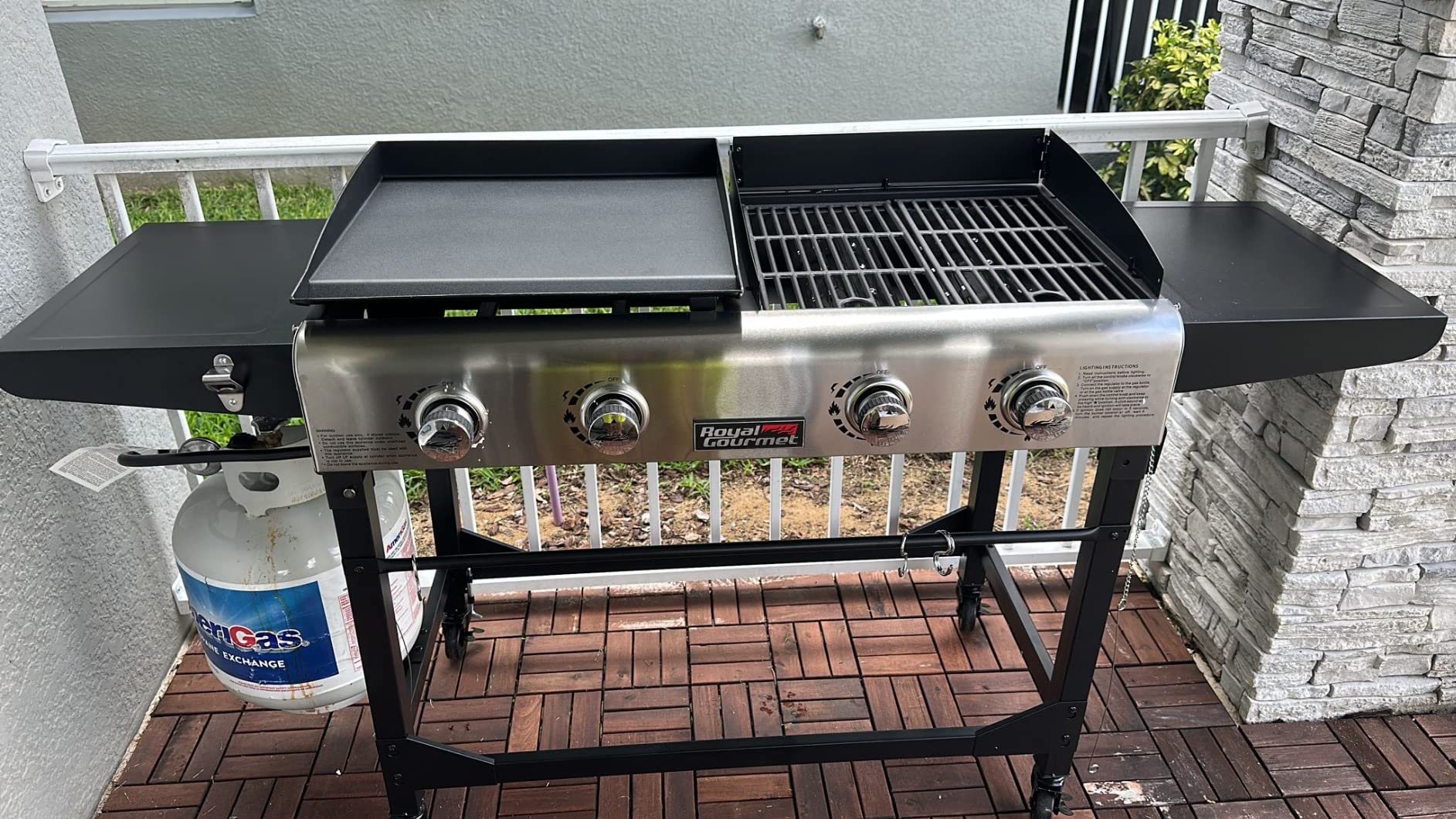 Royal Gourmet GD401C 4-Burner Propane Gas Grill and Griddle Combo with Cover, 48,000 BTUs Output for Outdoor Cooking While Camping or Tailgating customer photo 1