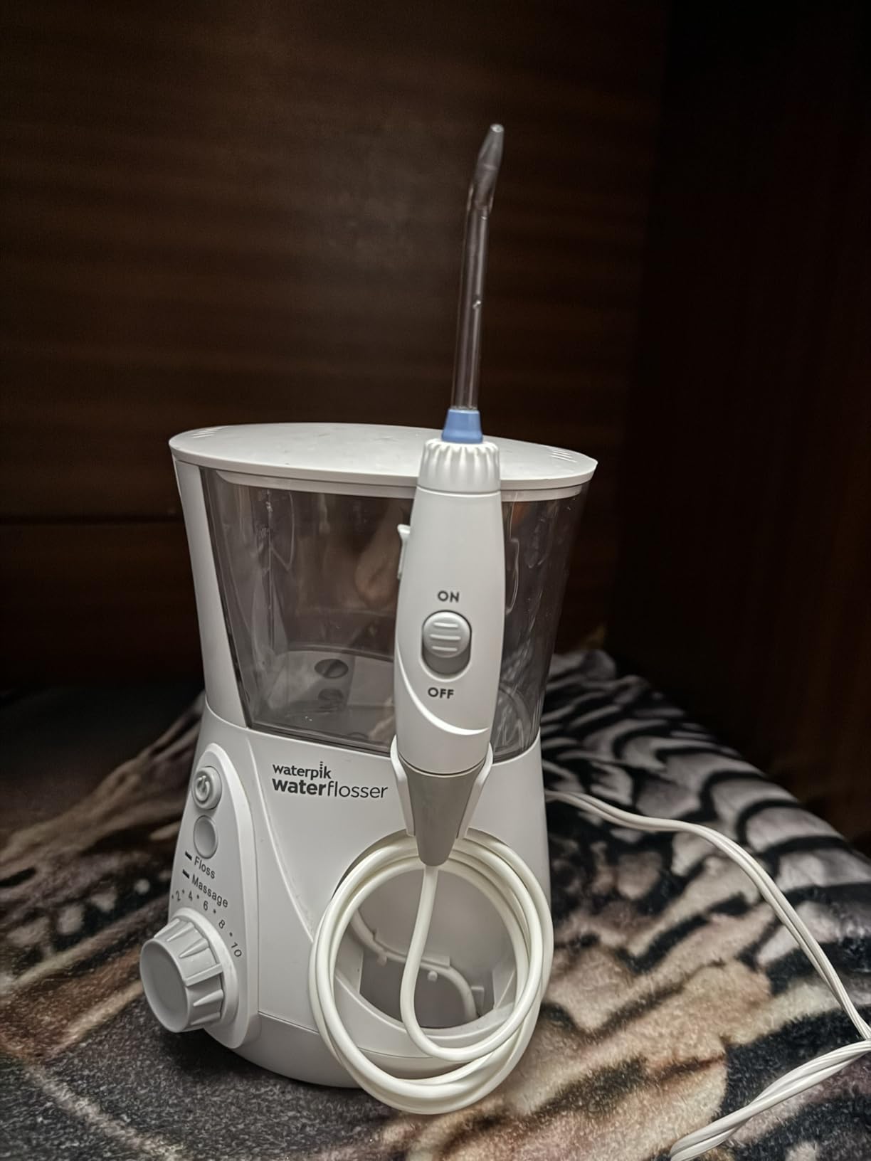Waterpik Aquarius Water Flosser For Teeth Cleaning, Gums, Braces, Dental Care, Electric Power With 10 Settings, 7 Tips For Multiple Users And Needs, ADA Accepted, Blue WP-663, Packaging May Vary customer photo 1