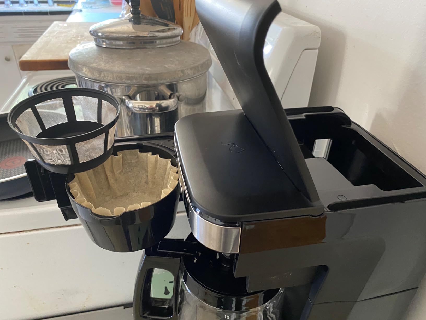 Hamilton Beach 12 Cup Programmable Coffee Maker, FrontFill Drip Coffee Maker customer photo 2
