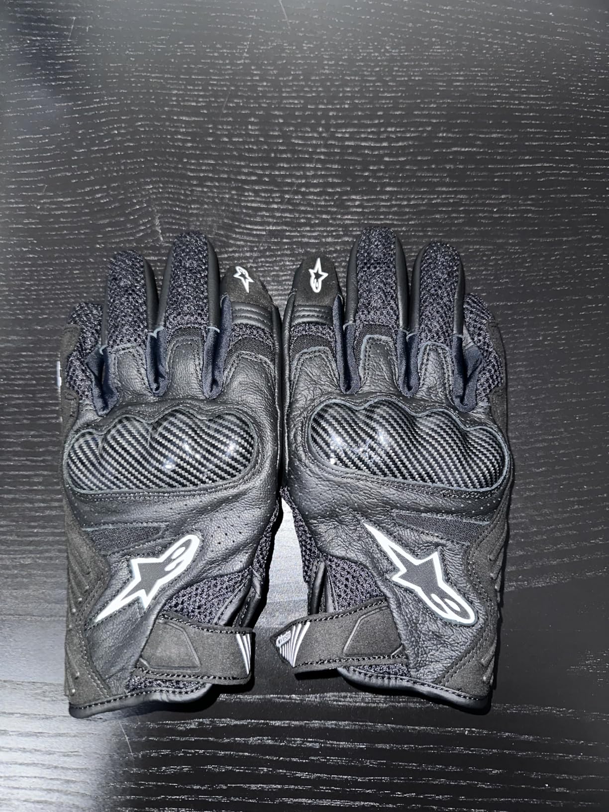 Alpinestars SMX 1 Air V2 Motorcycle Gloves Lightweight Ventilated Design Street Riding Comfort Enhanced Grip Protection customer photo 1