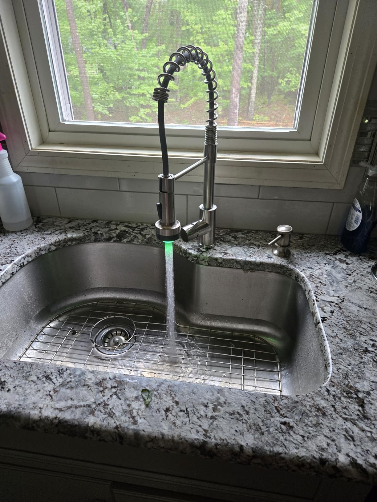 Kitchen Faucets, Brushed Nickel Kitchen Sink Faucet with Pull Down Sprayer Single Handle with Deck Plate Stainless Steel, Suitable for Farmhouse Camper Laundry Rv Bar - OWOFAN 9009SN customer photo 2