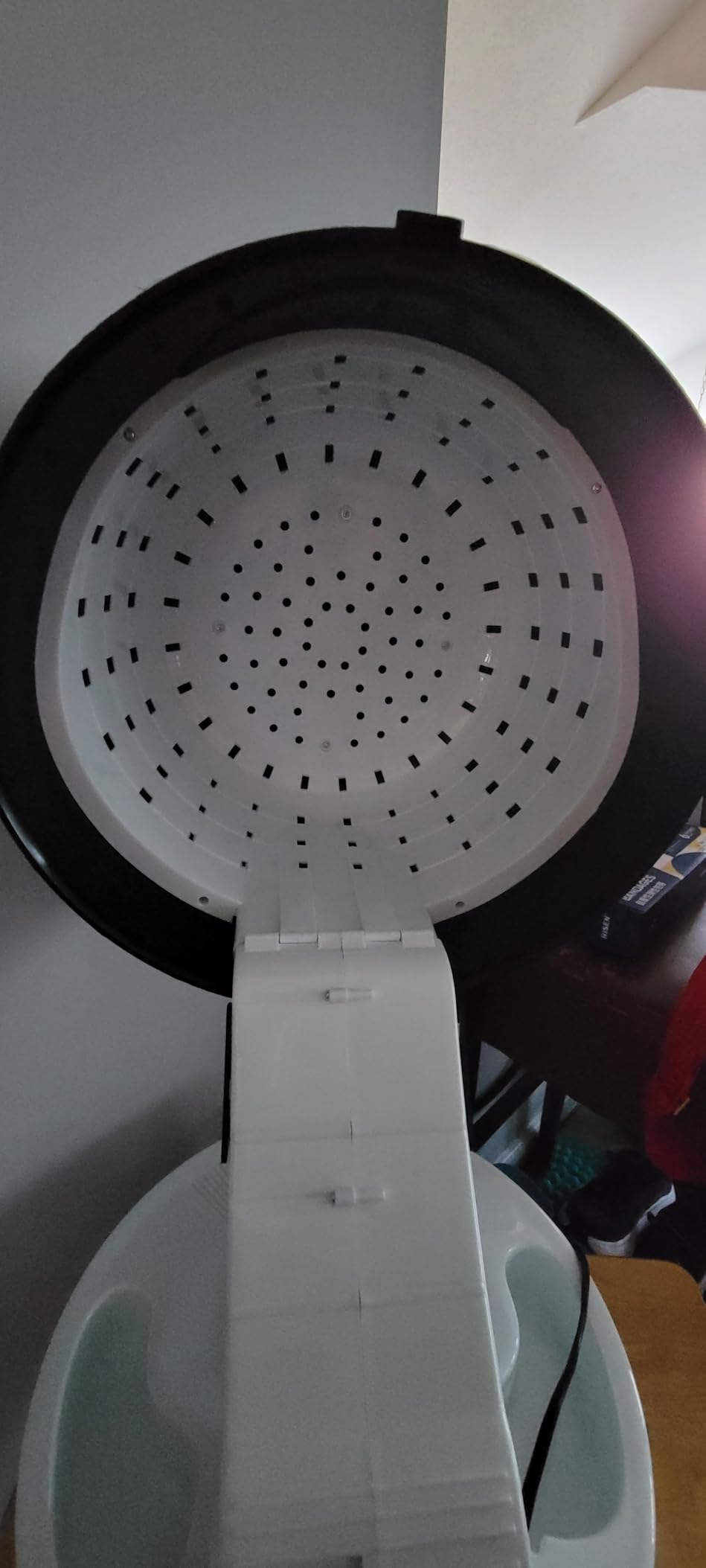 Annie Hot & Hotter Super Large Ceramic Ionic Hood Dryer - Professional Salon Hair Dryer with Adjustable Height, 3 Heat & Speed Settings, Portable Hooded Dryer for Rollers, Deep Conditioning & Styling customer photo 1