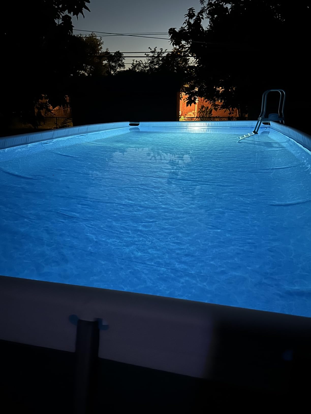 Intex Underwater LED Magnetic Above Ground Wall Pool Light with Magnetic Transmitter and 4 Different Color Options, Multicolor/White customer photo 1