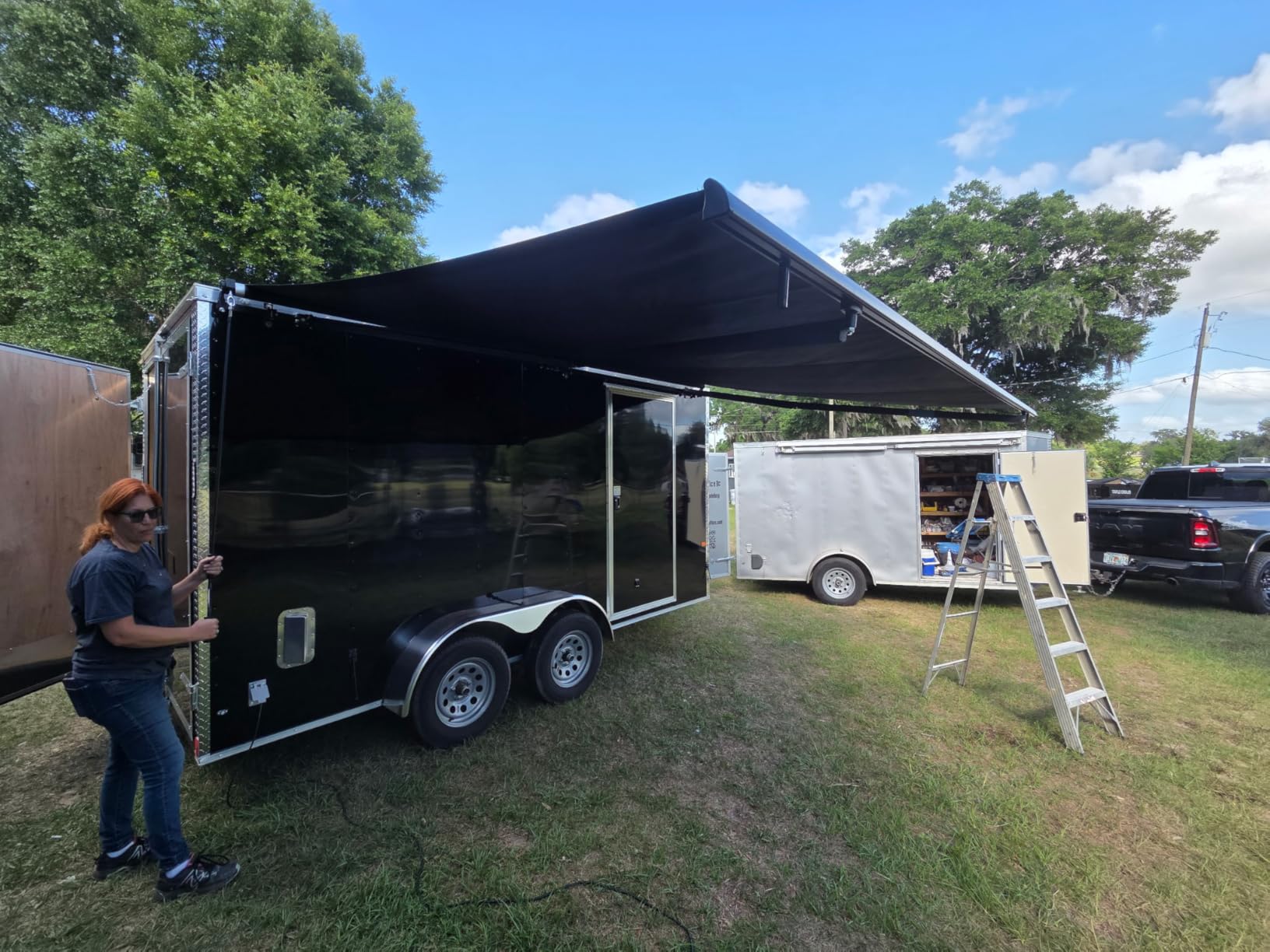 ALEKO Patio Awning 12x10 feet Manual Black Frame Awning, UV-Protected Sunshade Canopy with Hand Crank and Durable Frame for Deck, Porch, Backyard - Caribbean Style Charcoal Gray customer photo 1