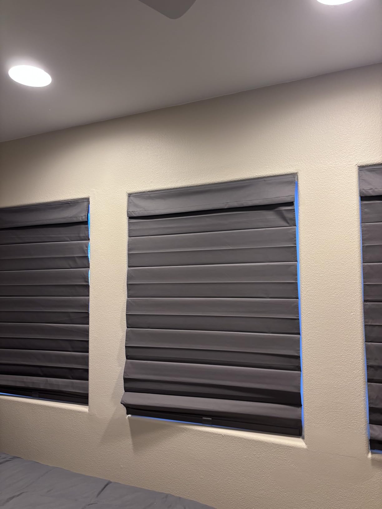 Arlo Blinds Thermal Room Darkening Fabric Roman Shades, Color: Graphite, Size: 34