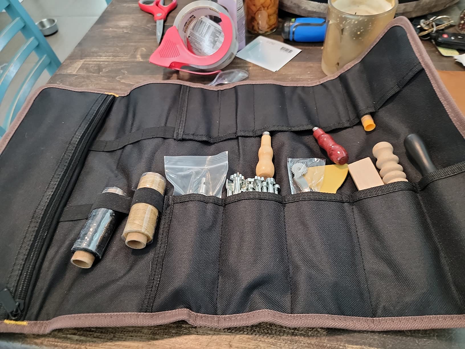 328PCS Leather Working Kit, Leather Working Tools with Manual - Stamp Tools, Stitching Groover and Rivets Kit for Beginners to Professionals customer photo 2