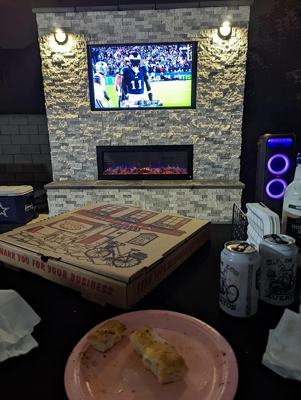 65-inch Class QLED 4K The Terrace Partial Sun Outdoor, Direct Full Array 16x, Quantum HDR 32x, Weatherproof, Wide Viewing Angle Smart TV w/ Alexa Built-in (QN65LST7TAFXZA, Latest Model) customer photo 2