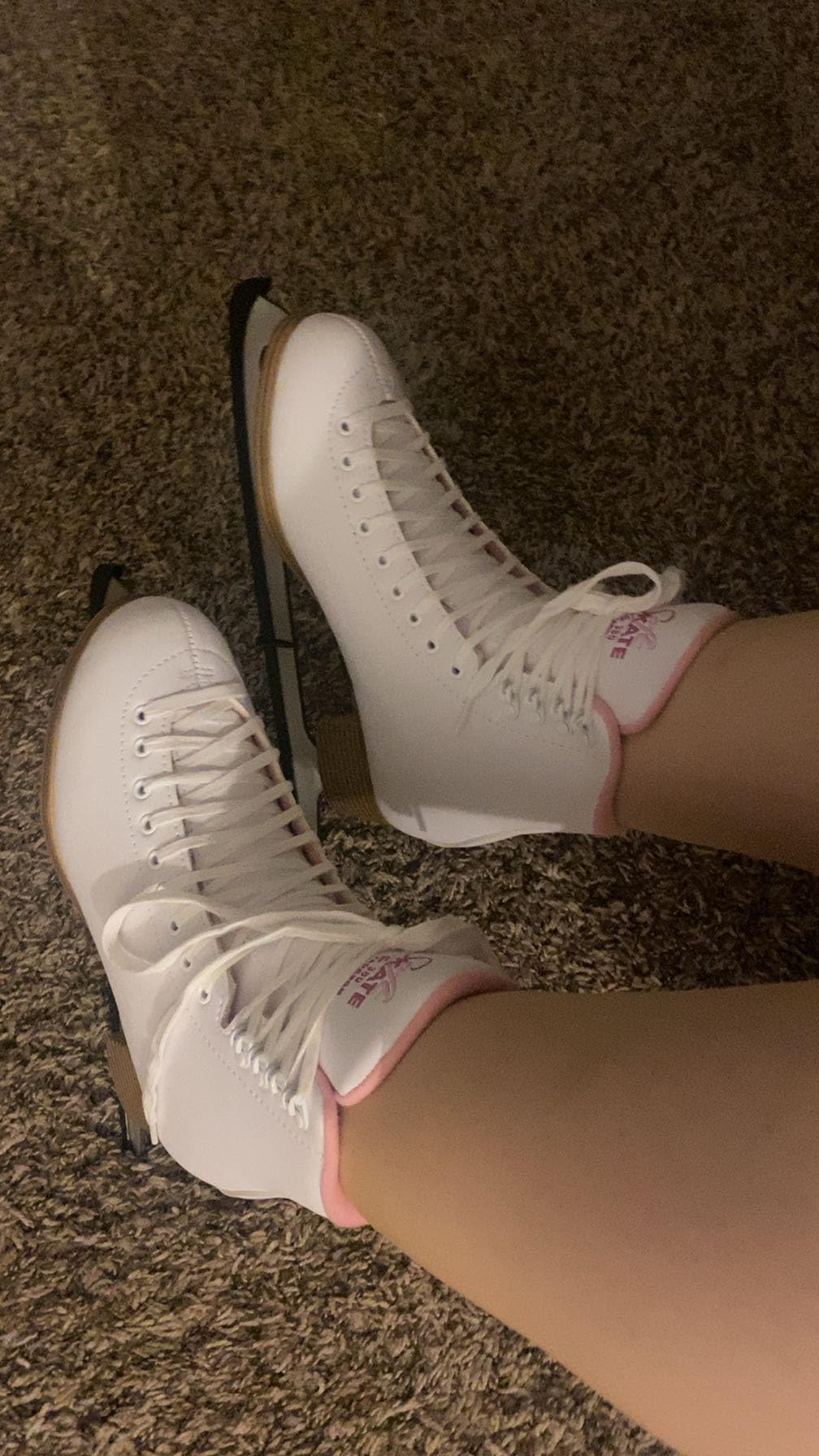 Jackson Ultima Classic SoftSkate 380 Womens Ice Skates for Women & Girls Ice Skates - Comfortable Figure Skates for Ice Skating & Recreational Figure Skating customer photo 1