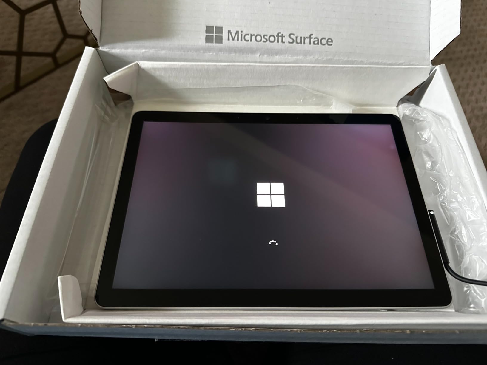 Microsoft Surface Go 2 10.5 inches Touch-Screen Intel Pentium 4GB RAM, 64gb STV-00001 (Renewed) customer photo 2
