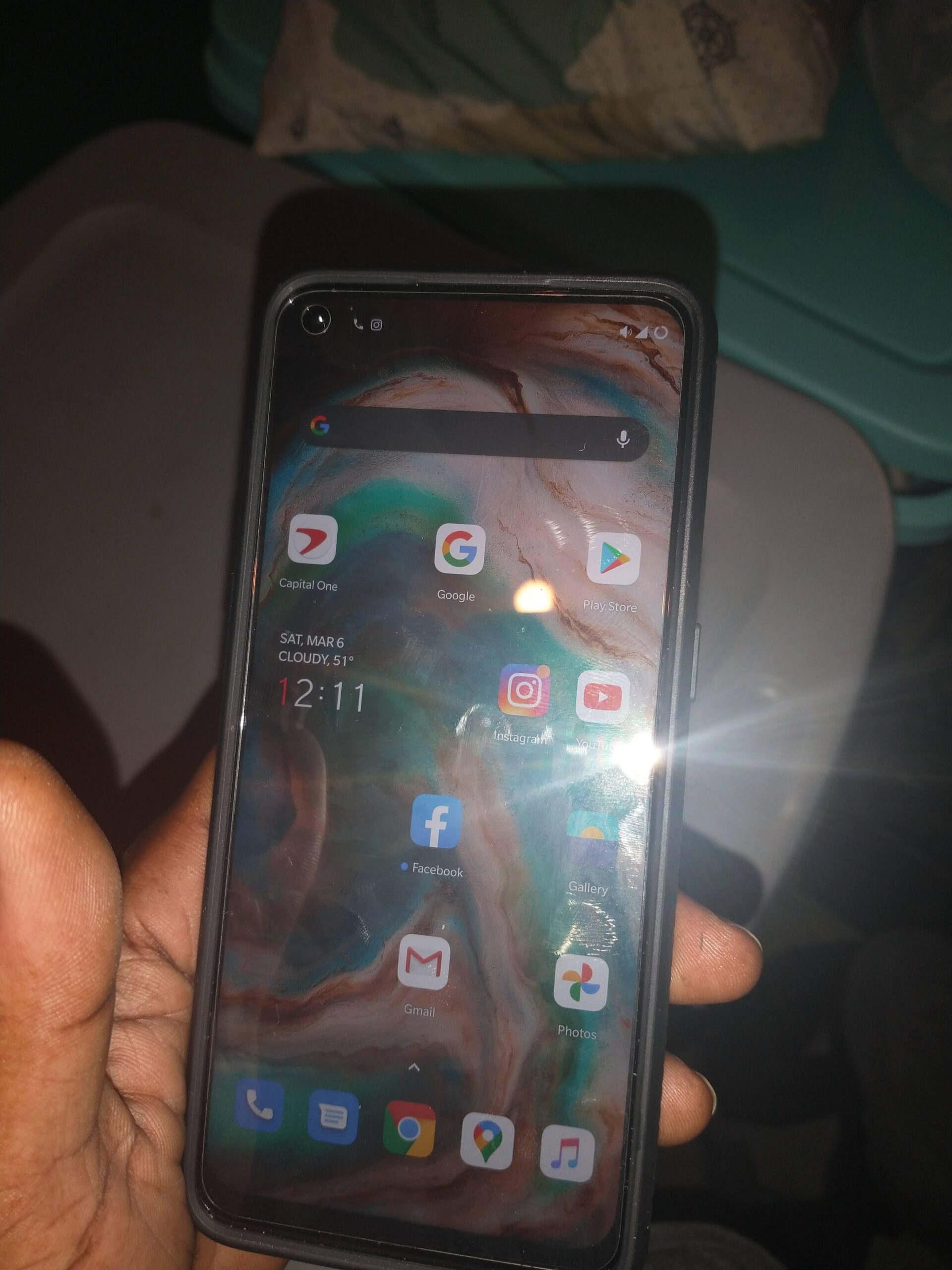 OnePlus Nord N10 5G Unlocked Smartphone, Midnight Ice, 90Hz Refresh Rate, 6GB RAM + 128GB Storage, Quad Camera, Warp Charge 30T, US Version, Model BE2026 customer photo 1