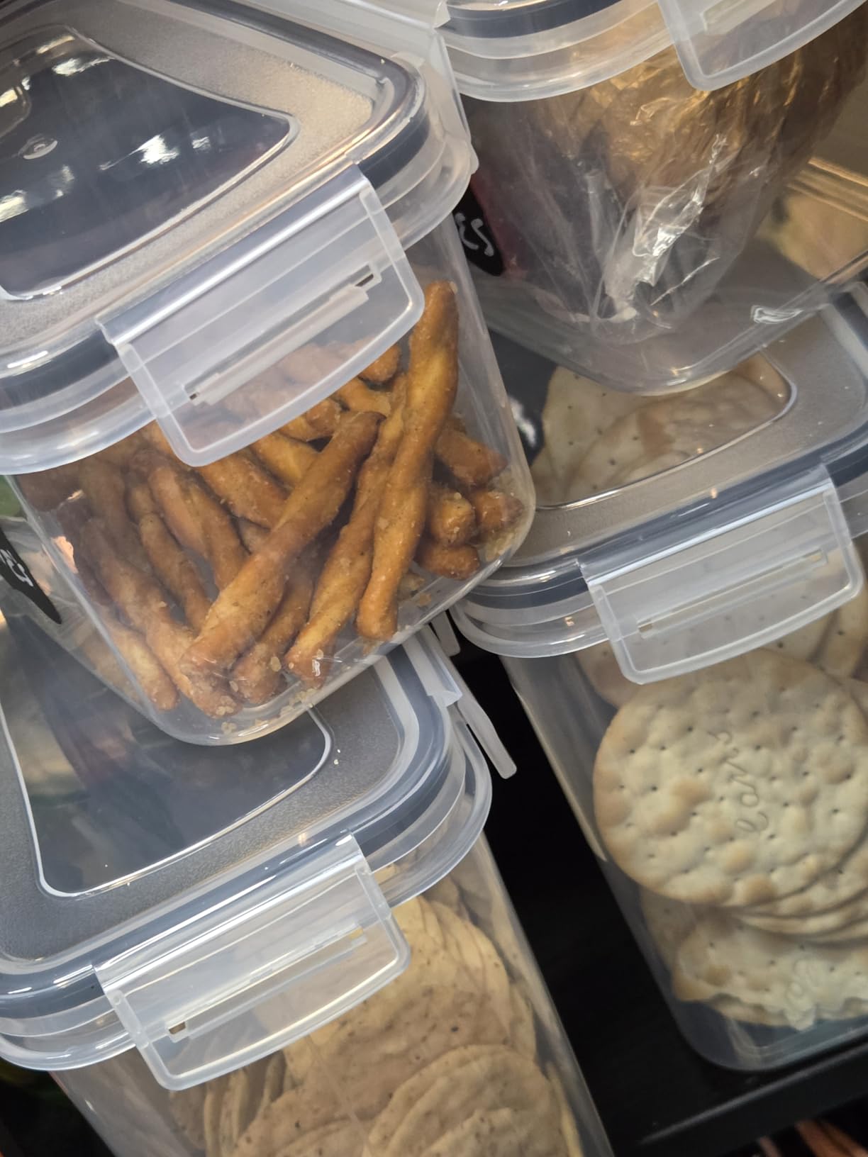 Airtight Food Storage Containers with Lids, Vtopmart 24 pcs Plastic Kitchen and Pantry Organization Canisters for Cereal, Dry Food, Flour and Sugar, BPA Free customer photo 2