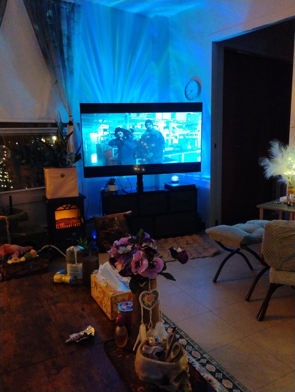 VIZIO 75-Inch V-Series 4K UHD LED Smart TV with Voice Remote, Dolby Vision, HDR10+, Alexa Compatibility (V755-J04, 2022 Model) customer photo 1
