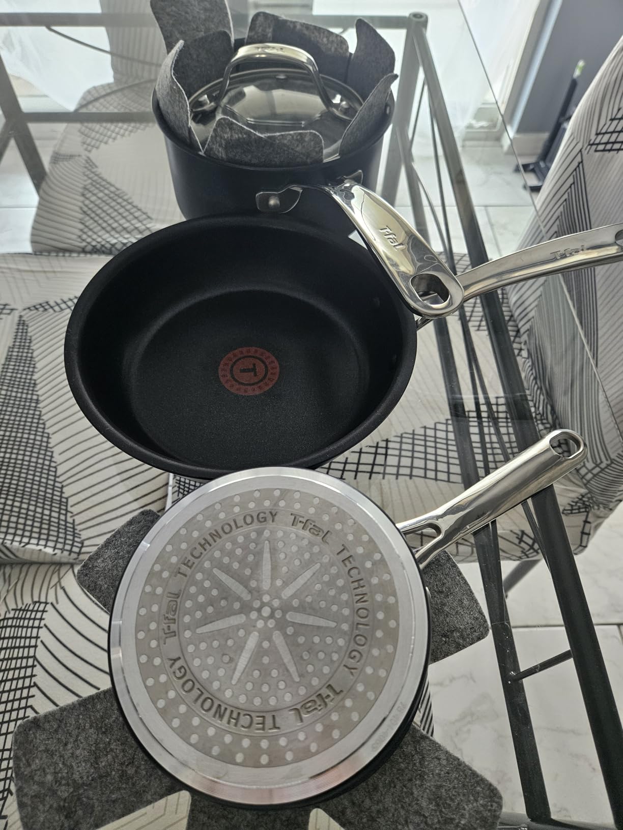 Calphalon Platinum Non Stick Cookware Set 12 Piece, Induction, Oven Broiler Safe 500F, Kitchen Cooking Set W/Fry Pans, Saucepans, Saute Pan, Dutch Oven, Utensils, Pots and Pans, Dishwasher Safe, Slate customer photo 2