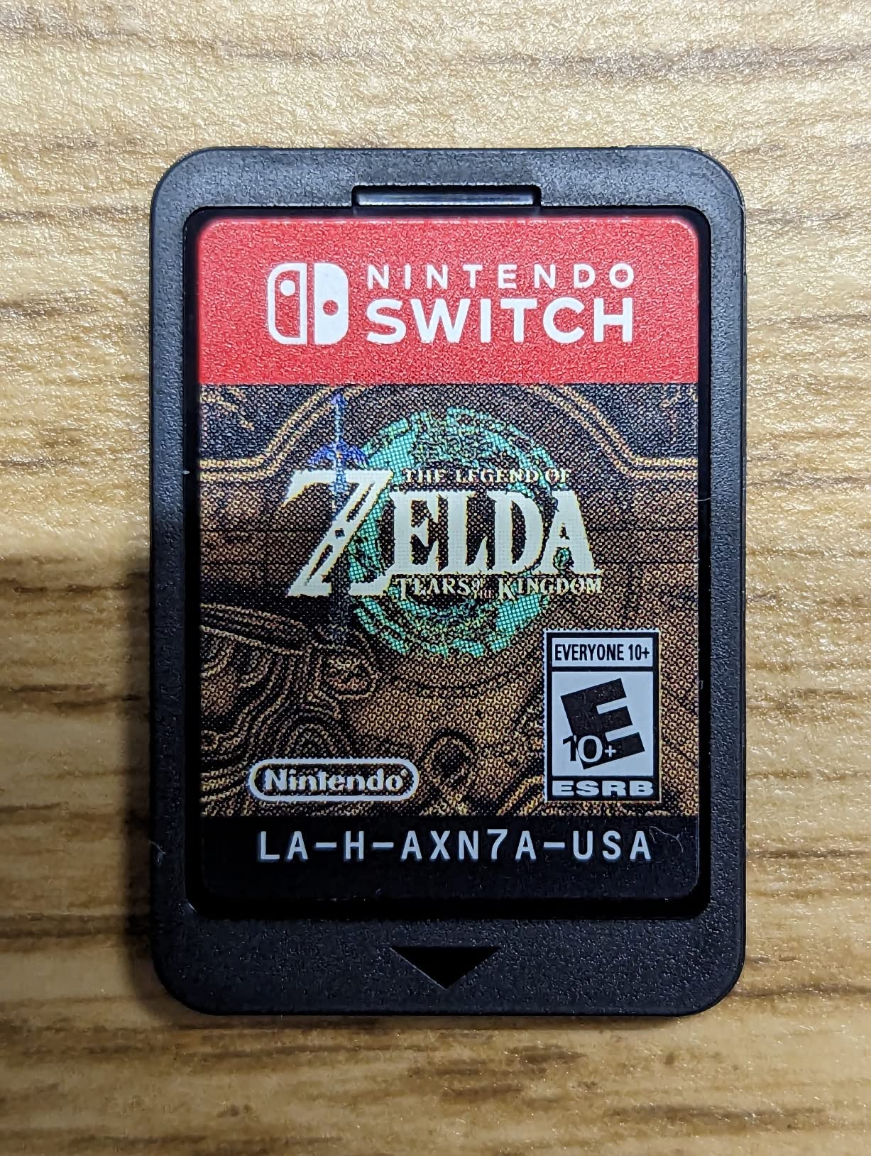 The Legend of Zelda: Tears of the Kingdom - Nintendo Switch (US Version) customer photo 2