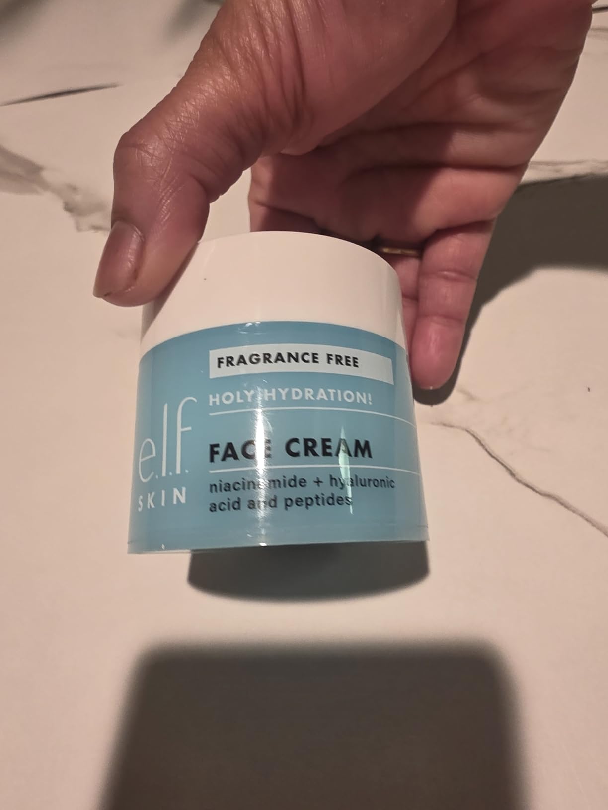 e.l.f. SKIN Holy Hydration! Face Cream Broad Spectrum SPF 30 Sunscreen Moisturizer, Made with Hyaluronic Acid, Niacinamide & Peptides, Lightweight Daily Protection, 1.7 oz customer photo 1