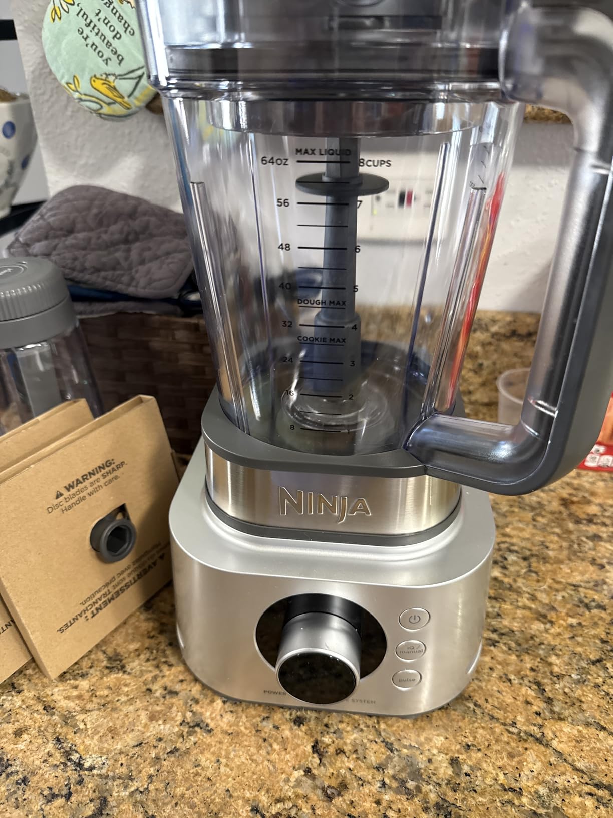 Ninja Foodi Power Blender System (SS401) | Blender & Food Processor Combo | For Smoothies, Bowls, Spreads & Shakes | 6 Functions, 72-oz Pitcher, To-Go Cups | Silver customer photo 1