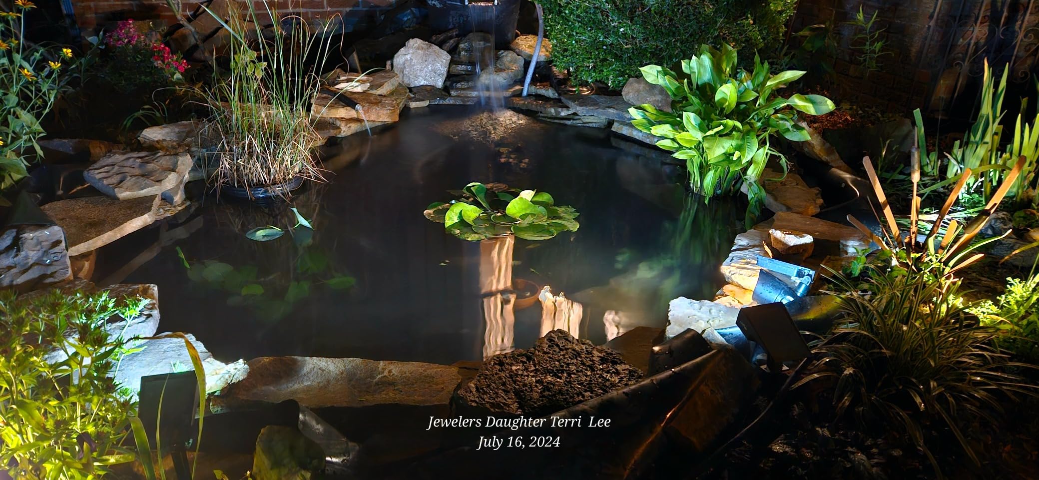 Aquascape PRO Grade 45 MIL EPDM Fish-Safe Pond and Fountain Liner, 8-ft x 10-ft, 80 sq ft, Black customer photo 2