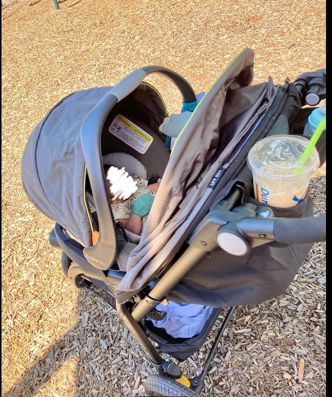 Chicco Activ3 Jogging Stroller Travel System, Activ3 Jogging Stroller with KeyFit 30 Infant Car Seat and Base, Solar/Grey customer photo 1