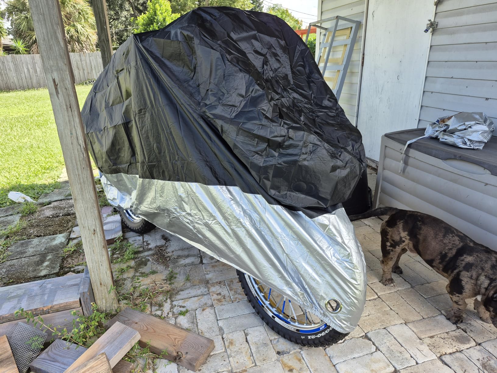 Motorcycle Covers, Outdoor Waterproof Motorbike Covers with Lock-Holes & Storage Bag, Fits up to 96.5