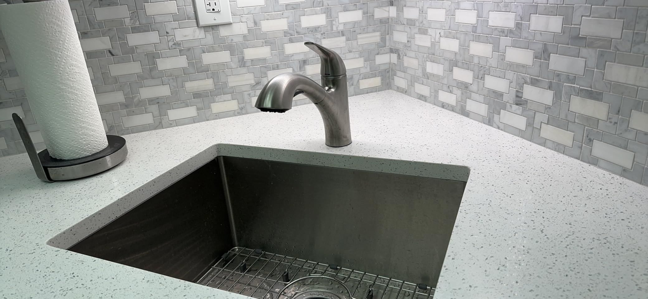 KOHLER 30612-VS Jolt Pull-Out Kitchen Sink Faucet, Two-Function Sprayhead, Touch Control, 1.5 GPM, Sleek Design, Vibrant Stainless customer photo 1