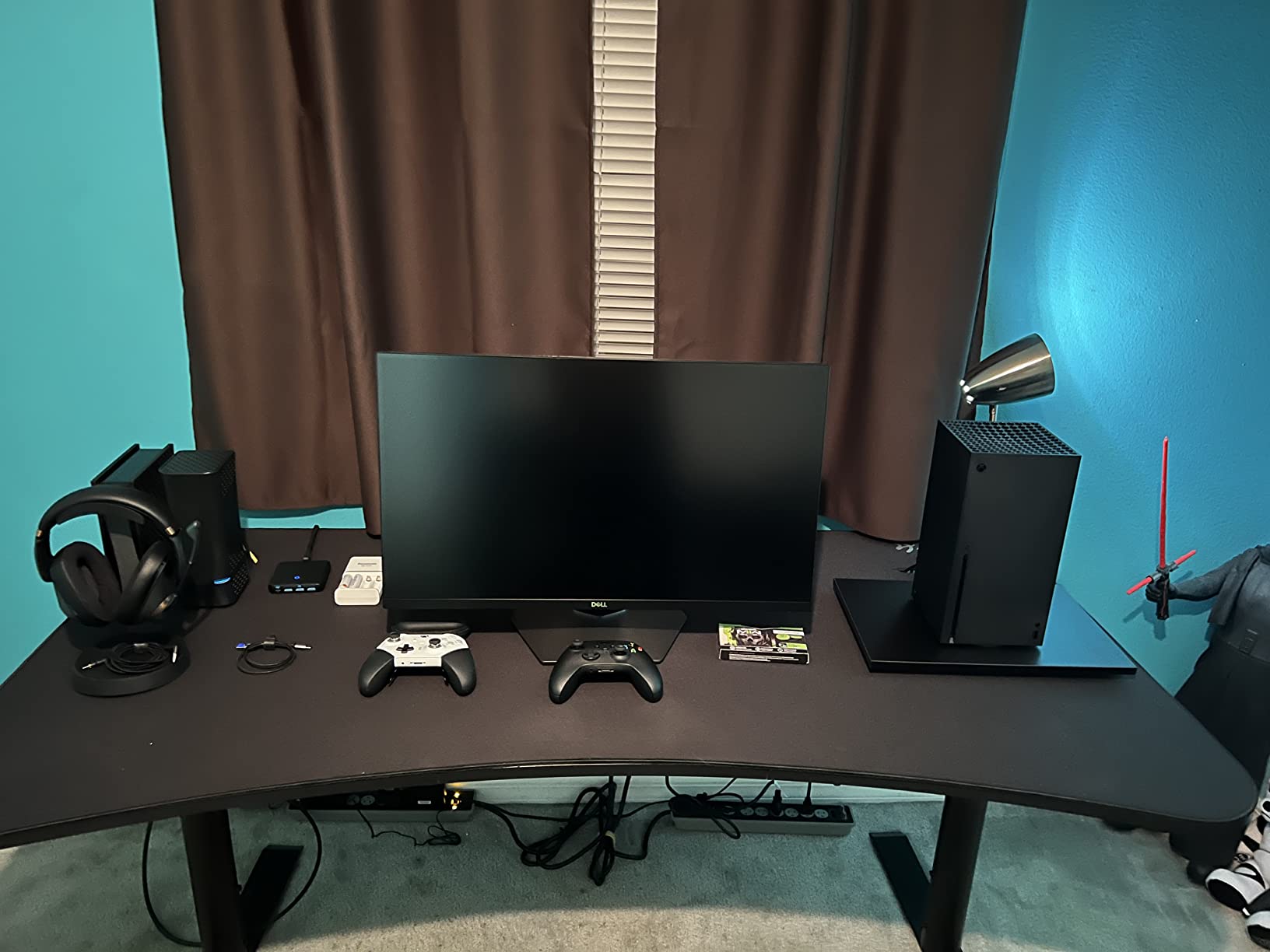 Xbox Series X - Forza Horizon 5 Bundle - 1TB SSD Gaming Console - Carbon Black customer photo 1