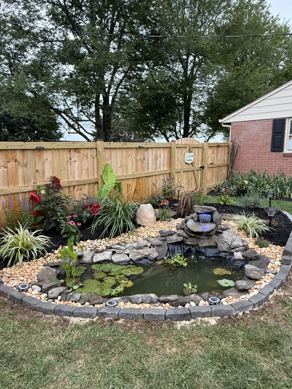 Hoolerry Pond Liner, 45 Mil EPDM Rubber Fish Safe Pond Liner Easy Cutting for Outdoor Waterfall, Fish or Koi Pond Water Garden, Fountains and Bed Planter, Black (10 x 7 Ft) customer photo 2