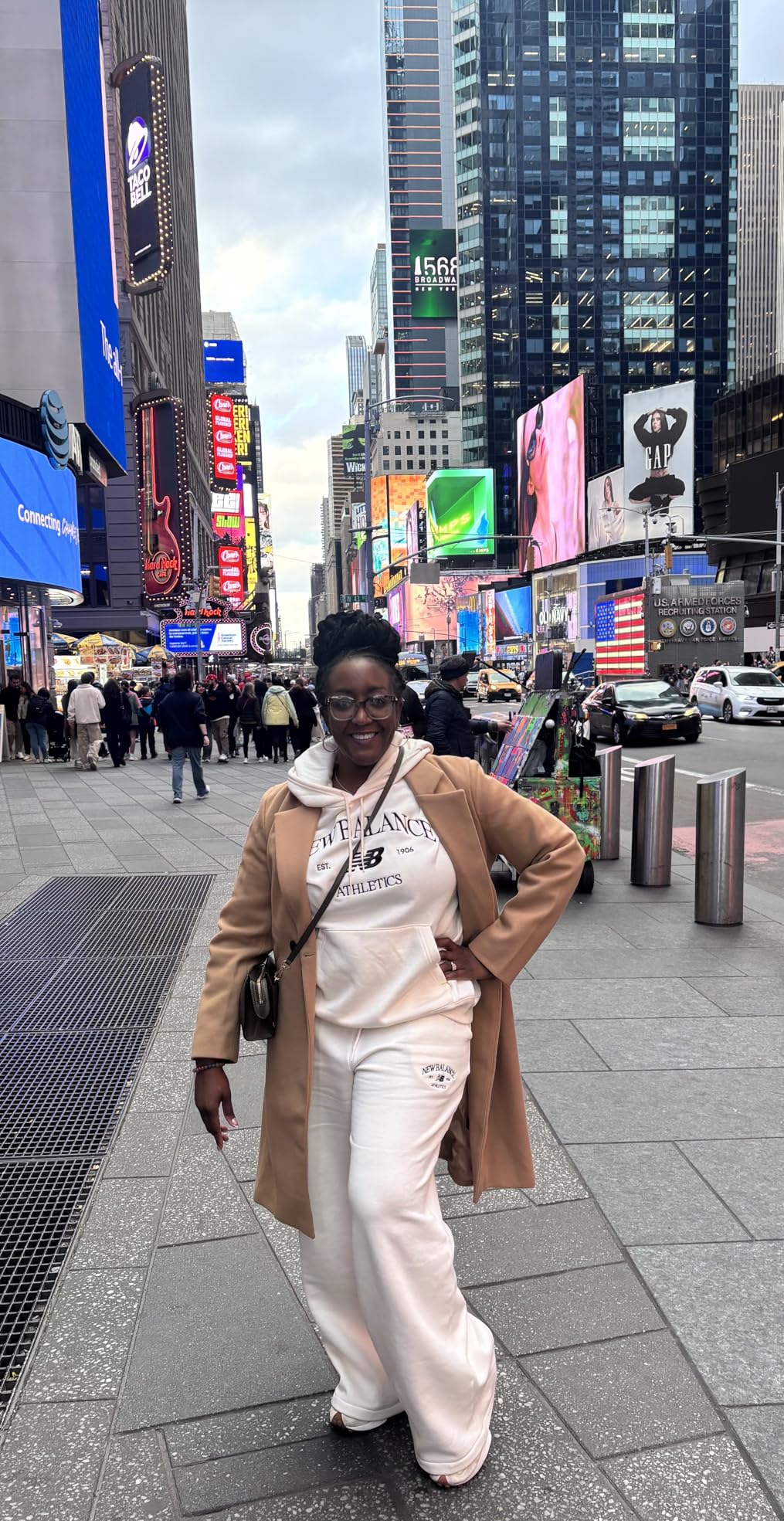 Hooever Women's Winter Wool Coat Casual Notch Lapel Single-Breasted Peacoat customer photo 2