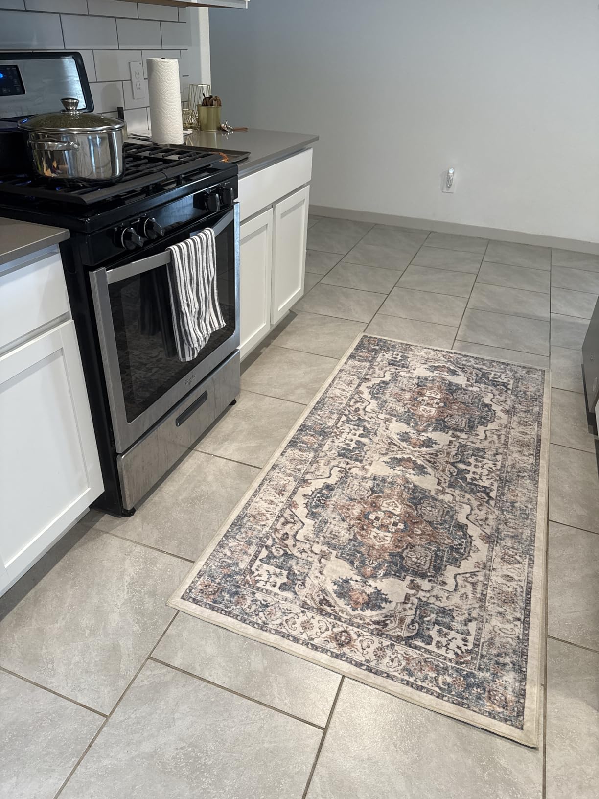 Hallway Washable Runner Rug - 2'6x14 Kitchen Rugs Entryway Rug Runner Vintage Soft Floor Mat Non Slip Indoor Farmhouse Carpet for Bathroom Living Room Bedroom (2'6''x14', Beige) customer photo 1