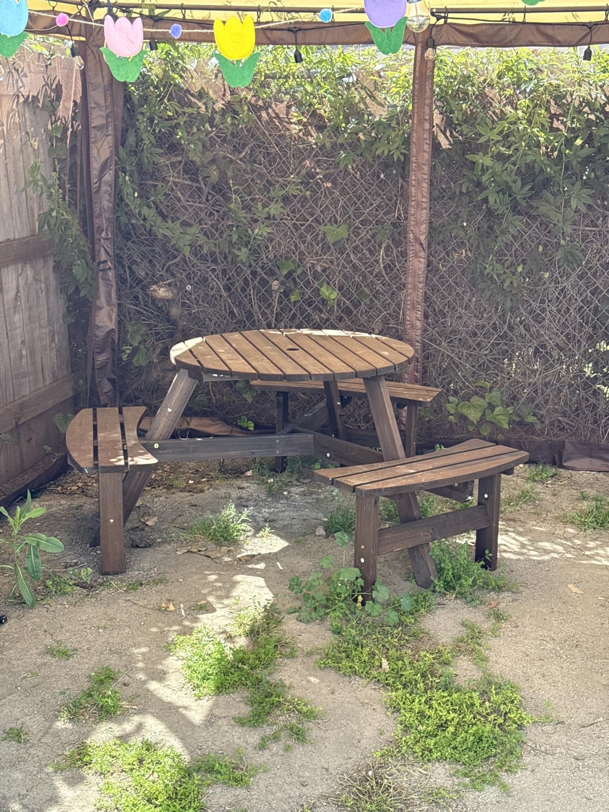 Best Choice Products 6-Person Circular Outdoor Wooden Picnic Table for Patio, Backyard, Garden, DIY w/ 3 Built-in Benches, 500lb Capacity - Walnut Brown customer photo 2