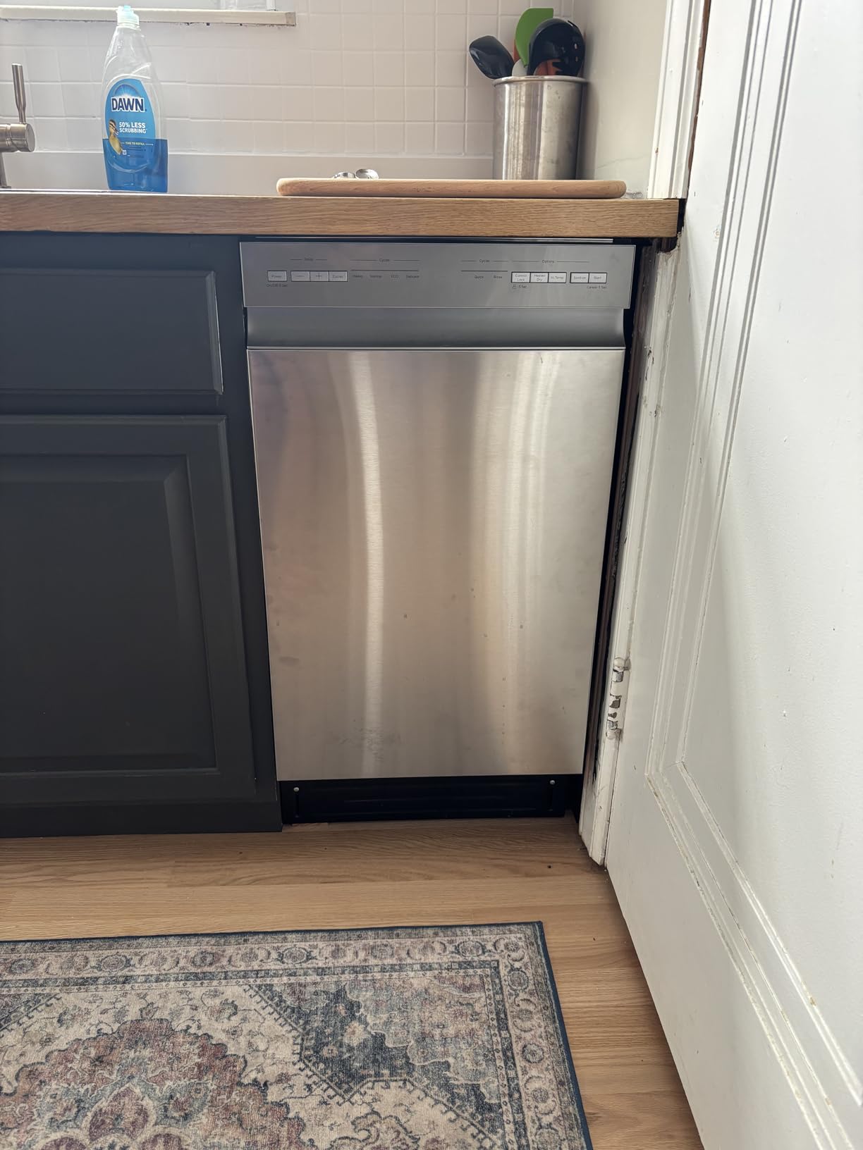 Midea 18 Inch Built-in Dishwasher, Slim Space-Saving Design with 8 Place Settings, 6 Washing Programs & Stainless Steel Tub, Energy Star Certified customer photo 2