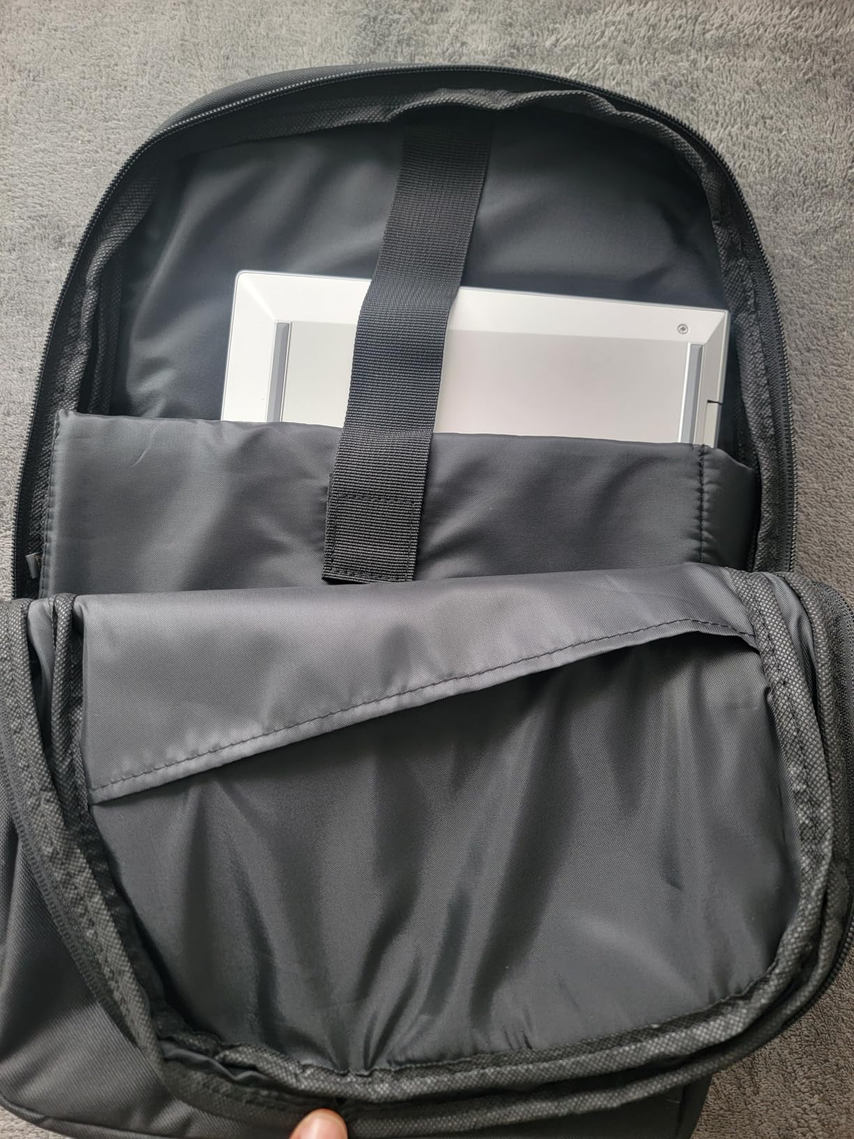 Lenovo 16