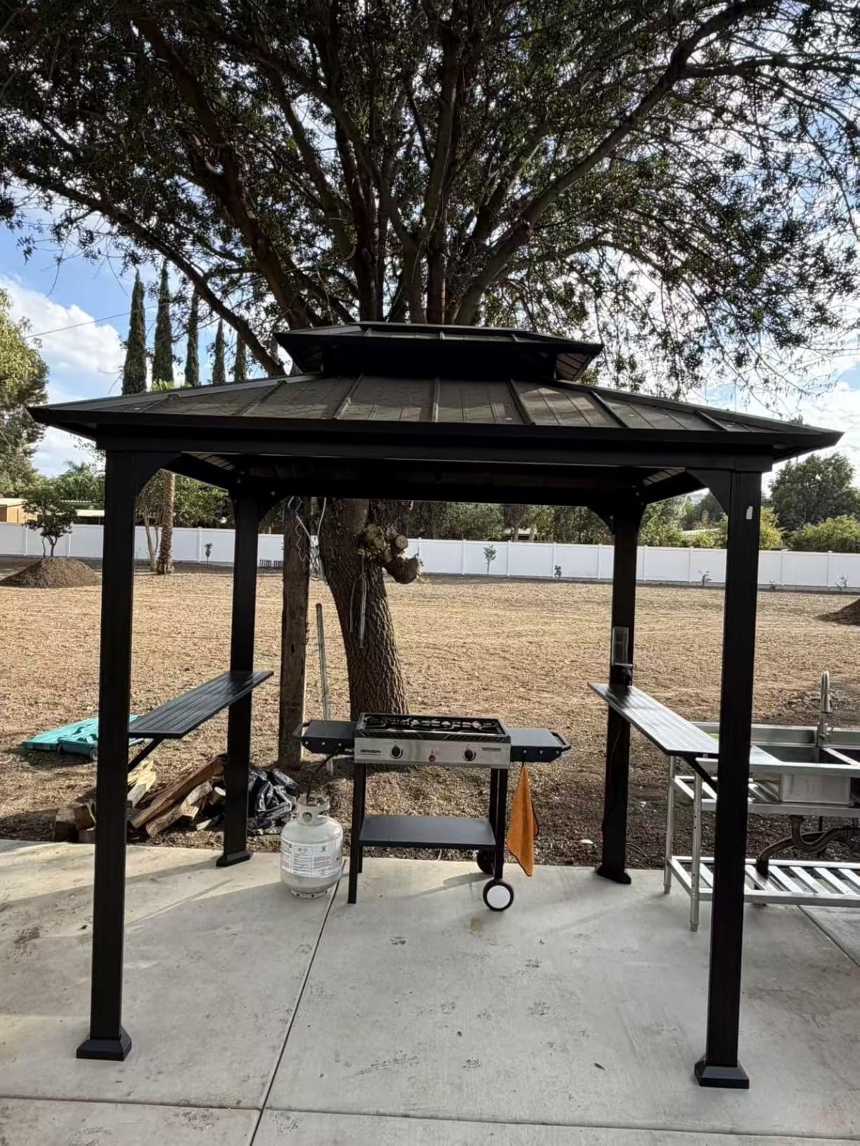 Modern Shade 6' X 8' Grill Gazebo, Aluminum Hardtop BBQ Gazebos with Shelves and Ceiling Hook, Outdoor Grill Gazebo with Galvanized Steel Roof, Extra-Wide Column Design, Grill Canopy for Patio, Black customer photo 2