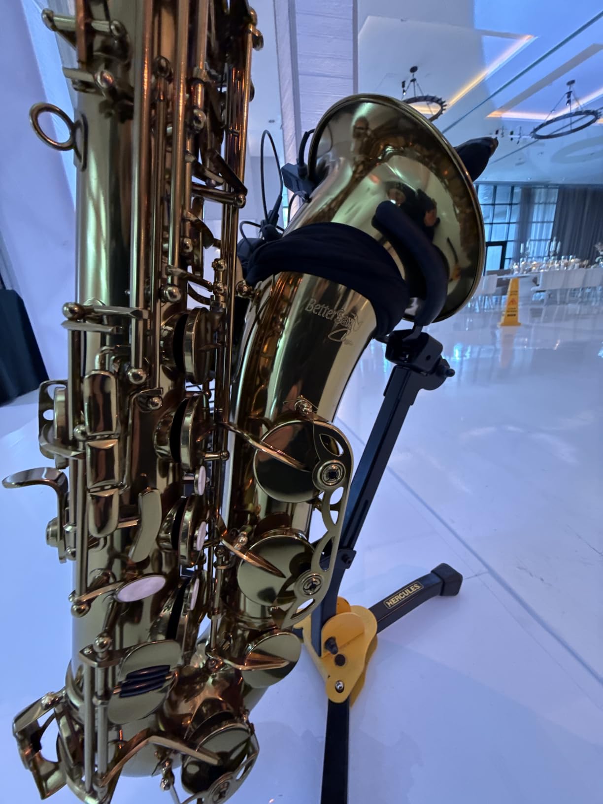 BetterSax Classic Tenor Saxophone - Professional-Grade Instrument with Dark Gold Lacquer Finish - Complete Kit for Beginners and Pros - Includes Mouthpiece, Neckstrap, and Durable Case customer photo 2