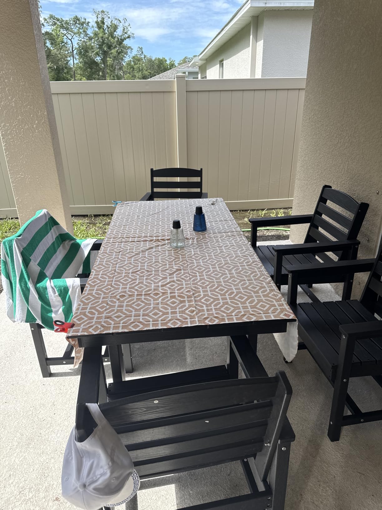 SERWALL 7-Piece Patio Dining Table Sets, Outdoor HDPE Dining Furniture Set with Umbrella Hole Cut-Out Table and 6 Chairs customer photo 1