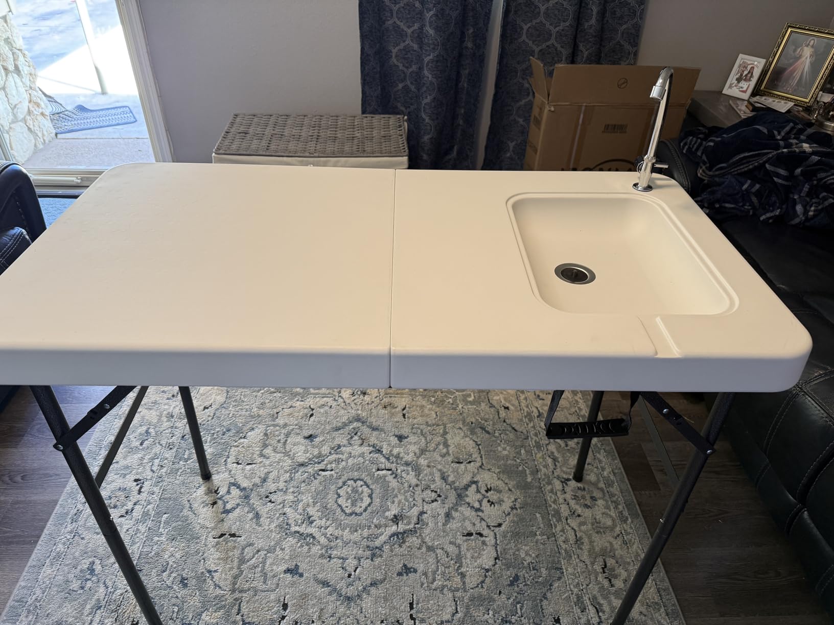 VINGLI Fold in Half Folding Fish Cleaning Table with Sink, Bi-Folding Outdoor Portable Camping Game Sink Table, Fish Fillet Cutting Table with Drainage Hose for Patio Backyard BBQ customer photo 1