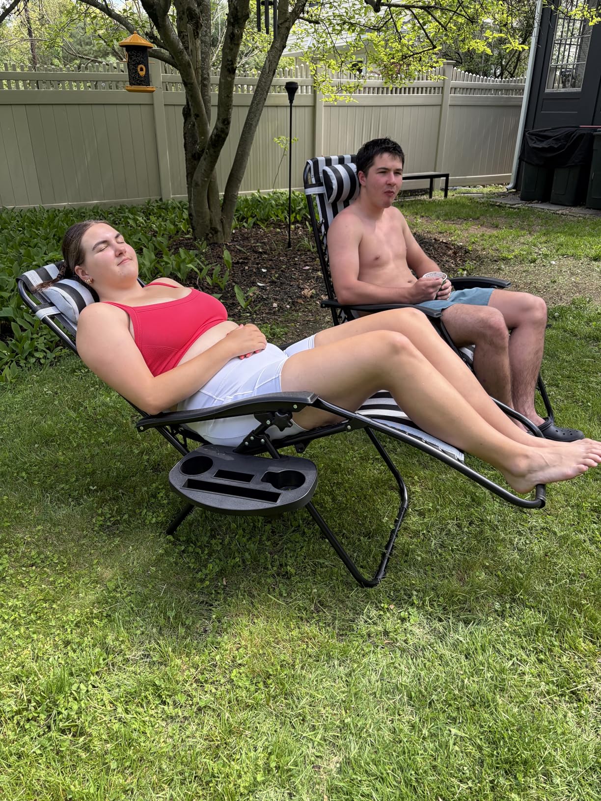 Nazhura Set of 2 Relaxing Recliners Patio Chairs Adjustable Steel Mesh Zero Gravity Lounge Chair Beach Chairs with Pillow and Cup Holder, Grey customer photo 1