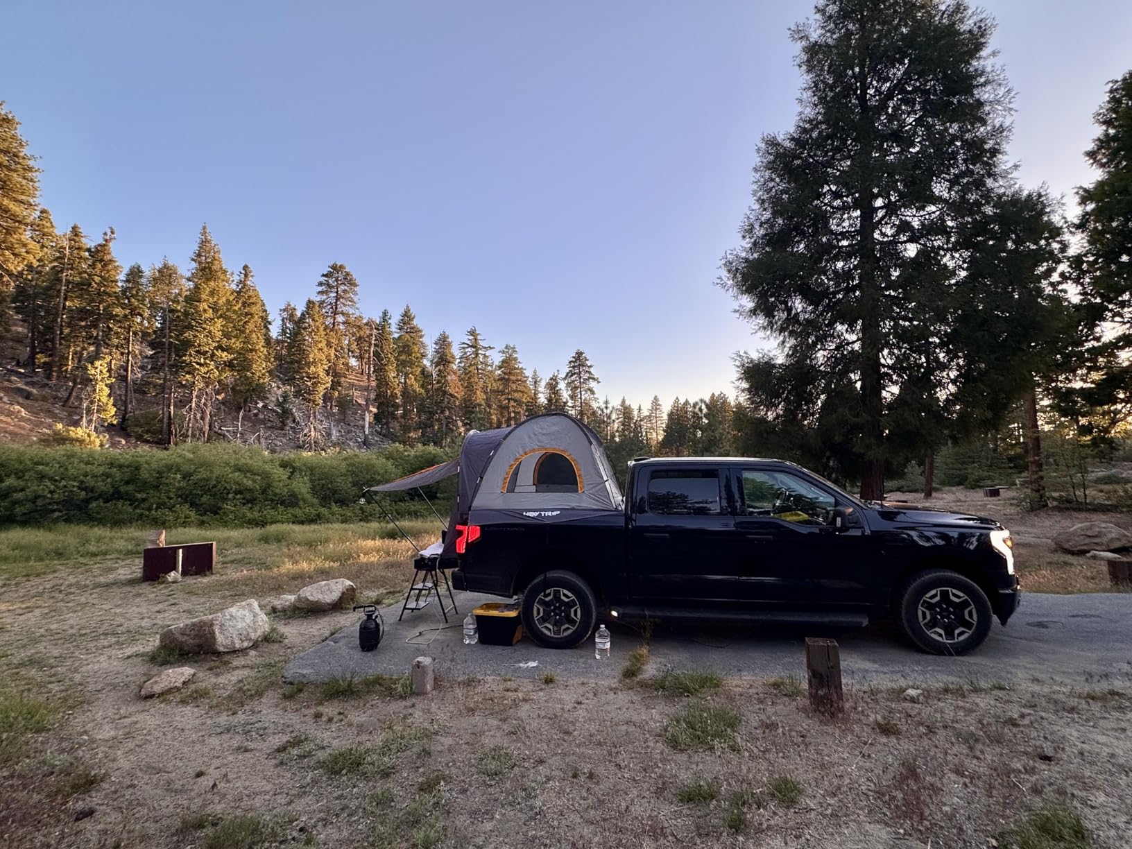 HEYTRIP Truck Bed Tent 5.5ft-6.8ft Waterproof Pickup Truck Tent Double Layer 2 Person Truck Tent Camper for Camping Fishing customer photo 2