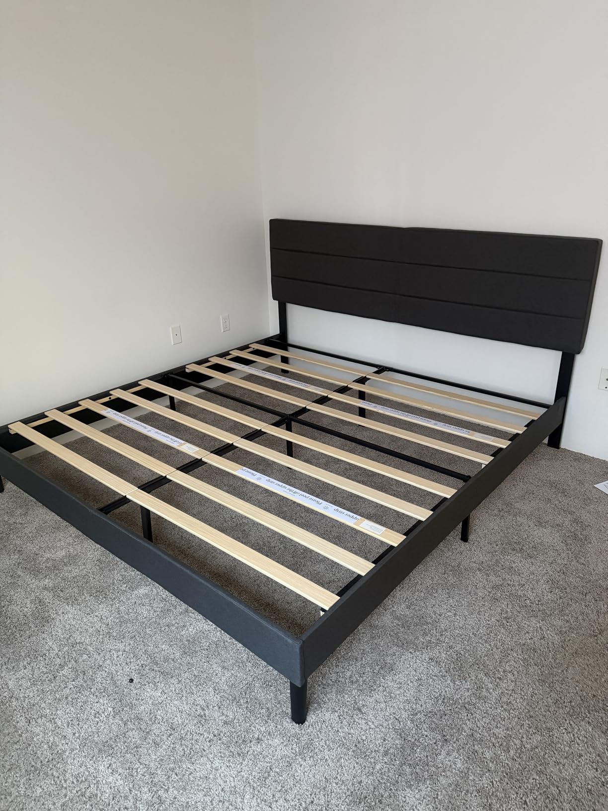 Zinus Queen Maya Upholstered Bed Frame with Asymmetric Headboard, Durable Wooden Slats, Sturdy Framework, Noise Free Sleep, No Box Spring Needed, Easy Assembly, Dark Grey customer photo 2