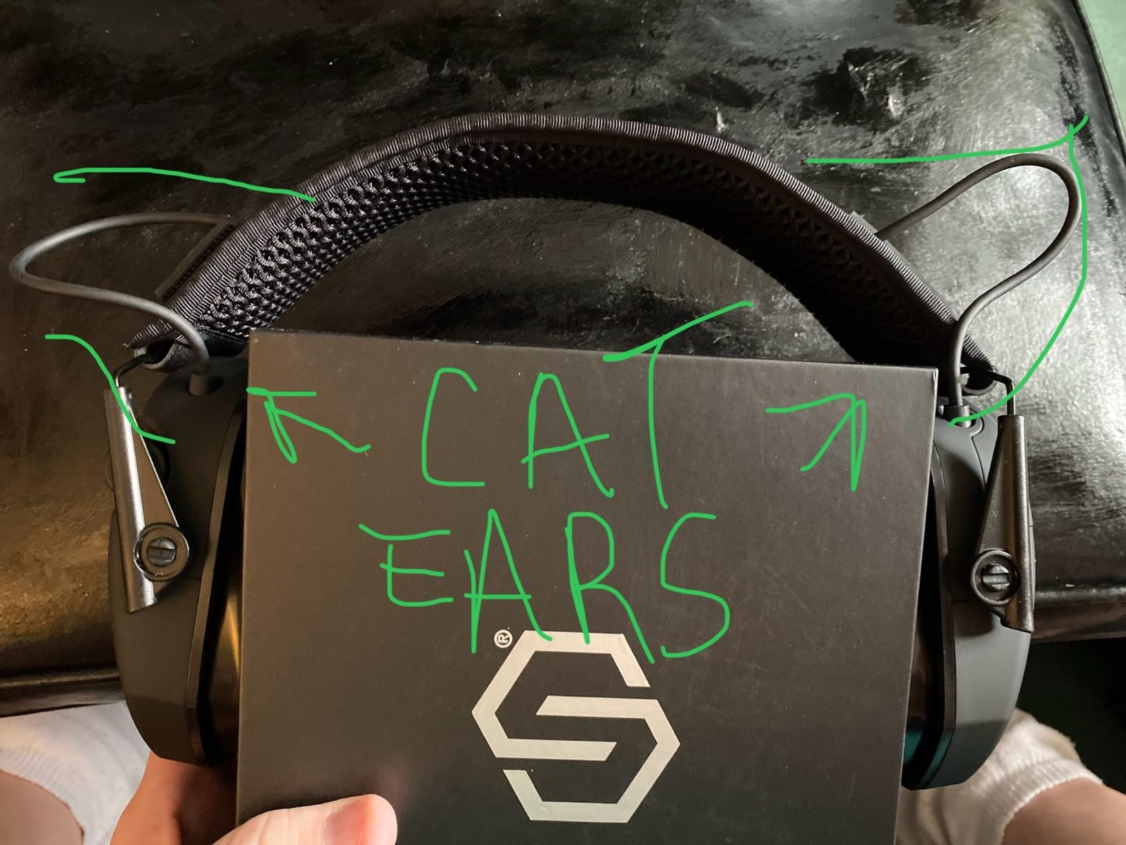 Savior Equipment Apollo Electronic Earmuffs For Shooting w/Gel Ear Pads, 24dB NRR customer photo 1