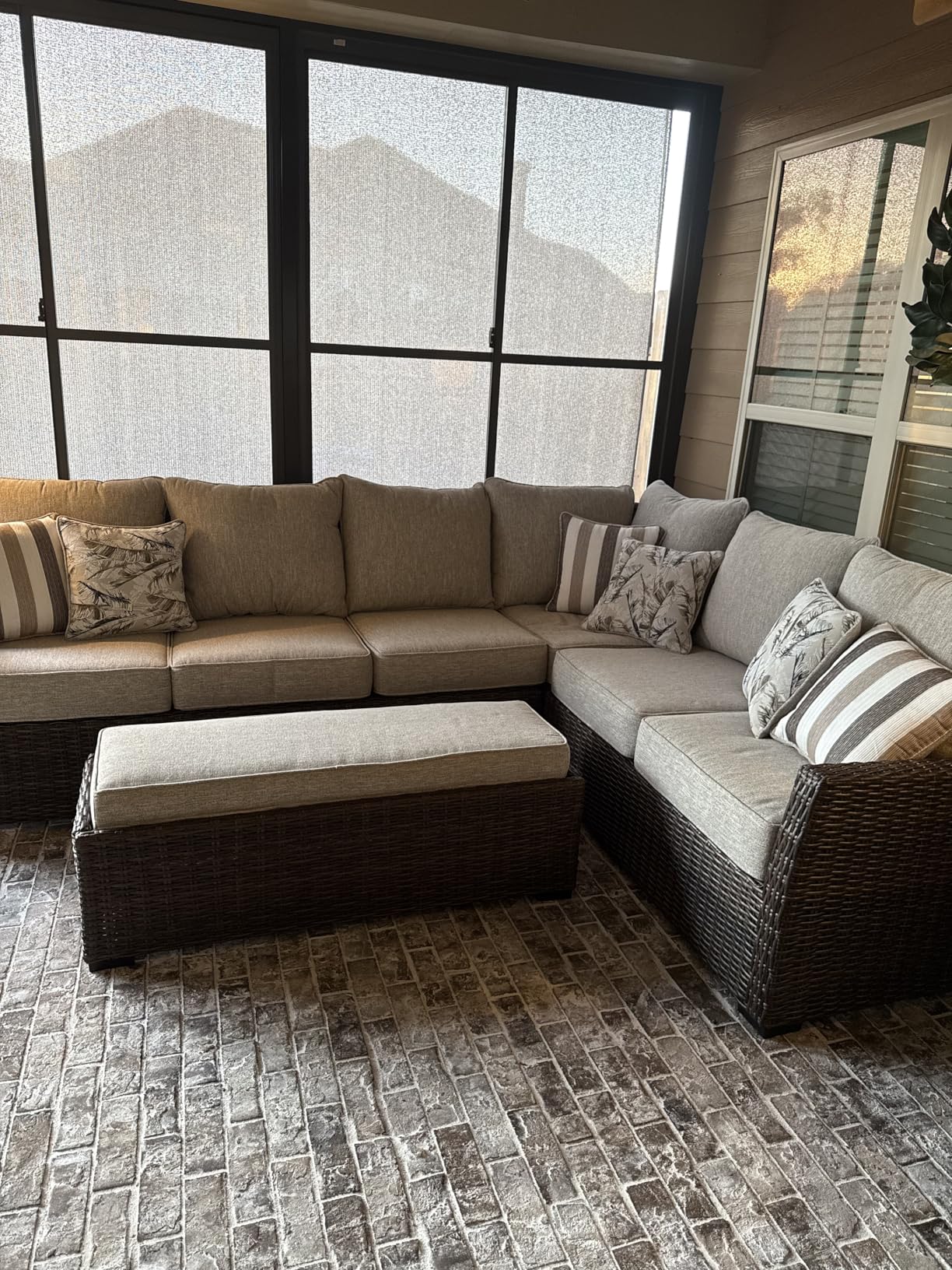 Signature Design by Ashley Brook Ranch Outdoor Sectional, All-Weather Resin Wicker Patio Furniture With High-Performance Cushions, Durable Aluminum Frame, Neutral customer photo 2