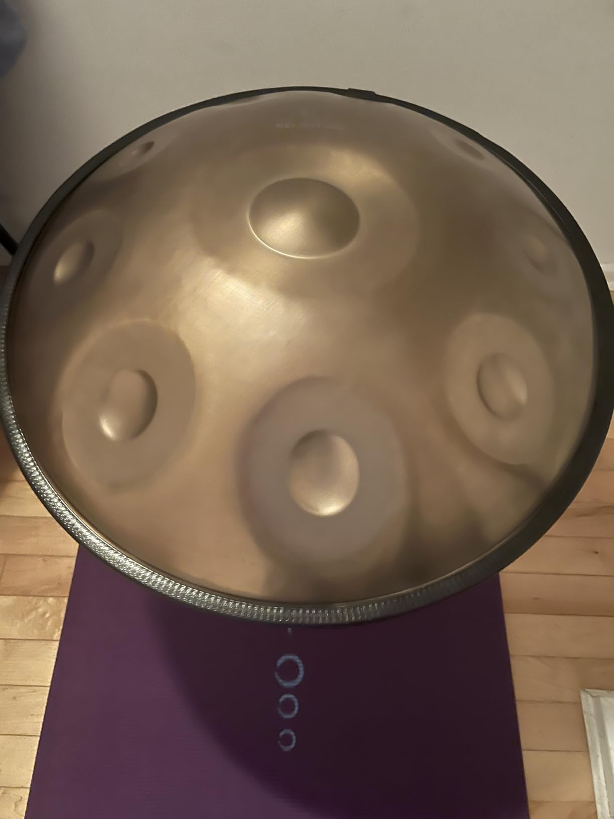 Handpan Drum 22 Inches D Minor Kurd, 432Hz 10 Notes Hand Drum Instrument, Premium Steel Drum, Handpan Instrument for Adults (Gold) customer photo 1