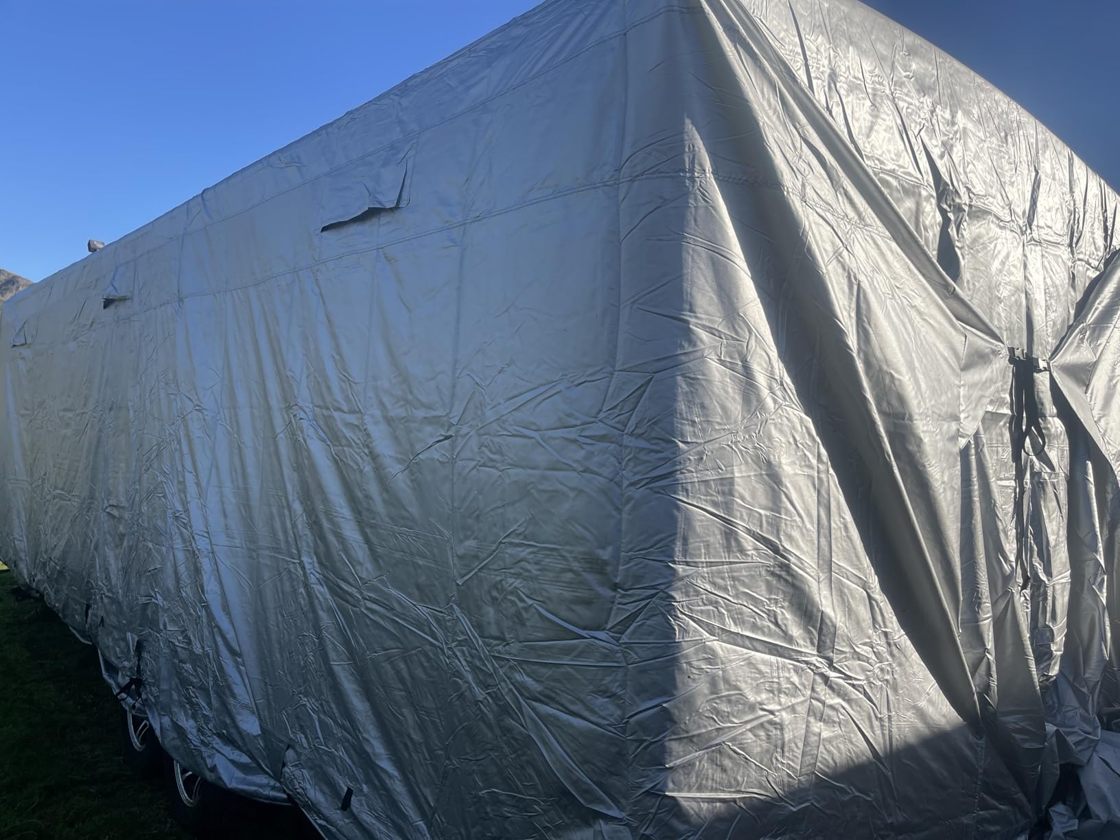 Mofeez Travel Trailer RV Cover, Extra-Thick Upgraded 7 Layers for Camper Cover 18'-20' Windproof Waterproof Rip-Stop Camper Cover with Adhesive Repair Patches, 2Pcs Extra Straps & 4 Tire Covers, Grey customer photo 1
